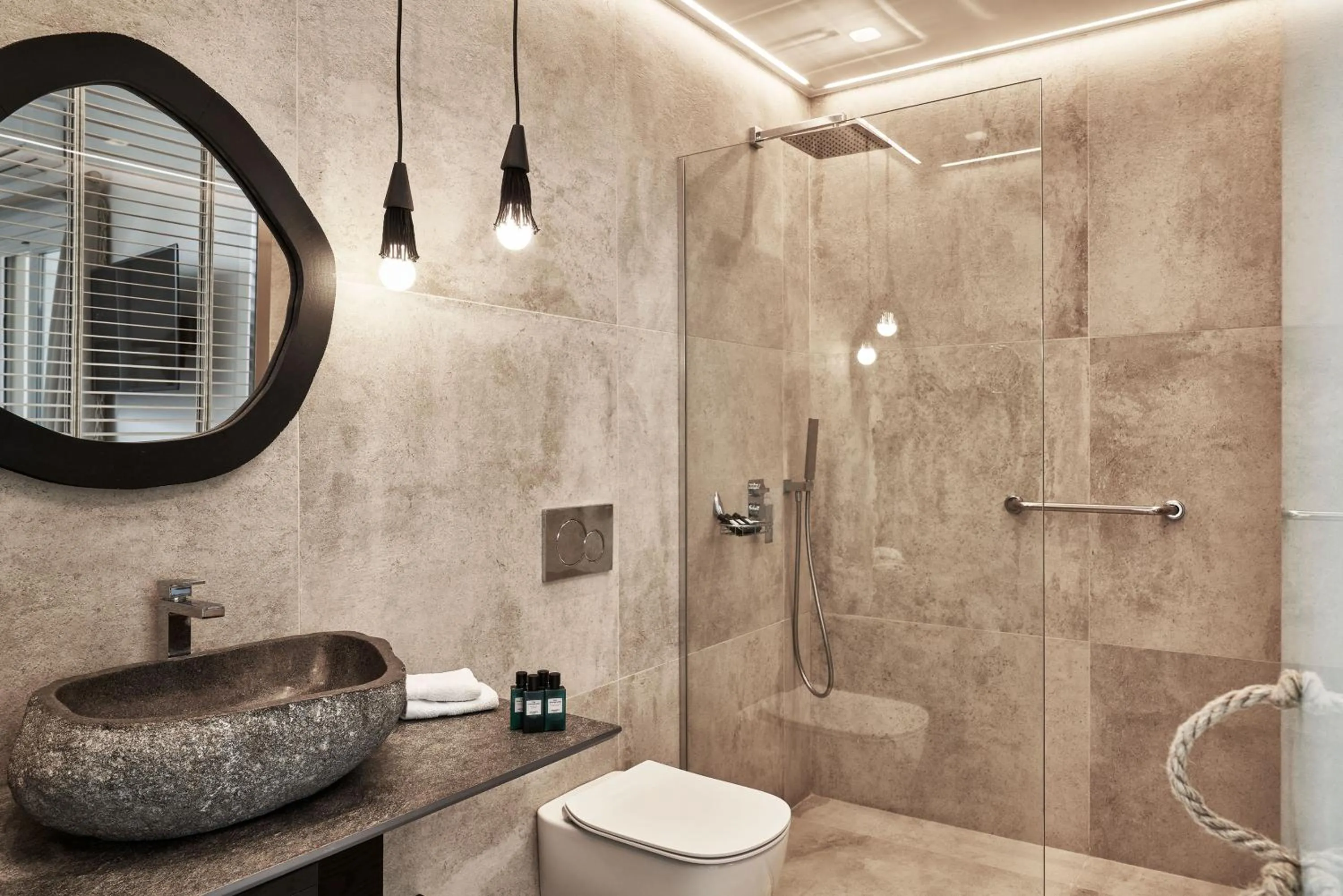 Bathroom in Volcano Luxury Suites Milos - Adults Only