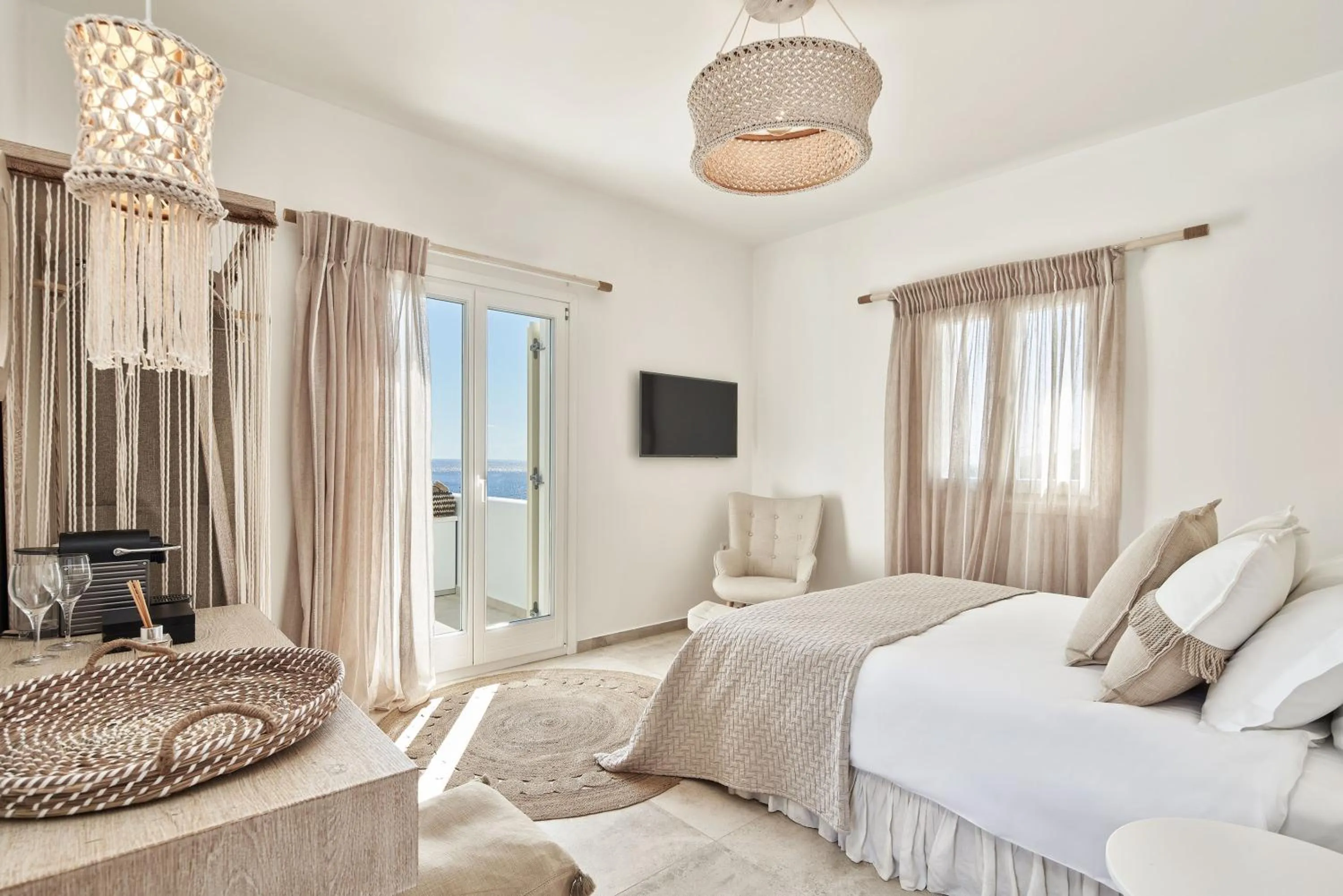 Bed in Volcano Luxury Suites Milos - Adults Only