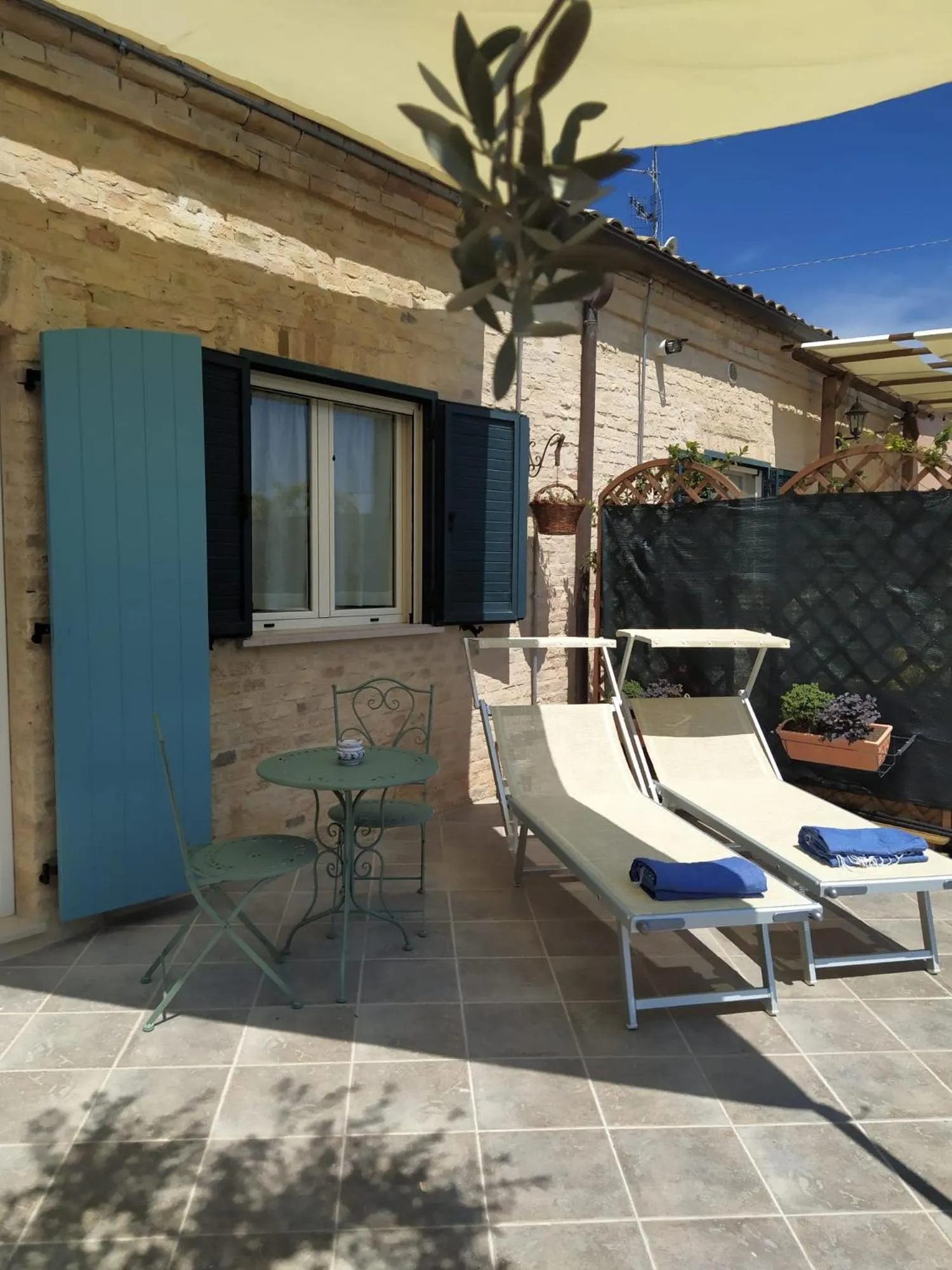 Patio in B&B Villa Melania