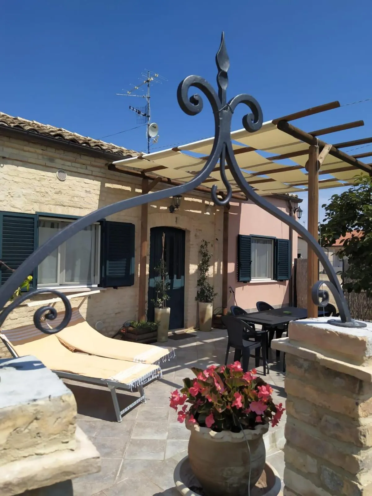 Property building in B&B Villa Melania