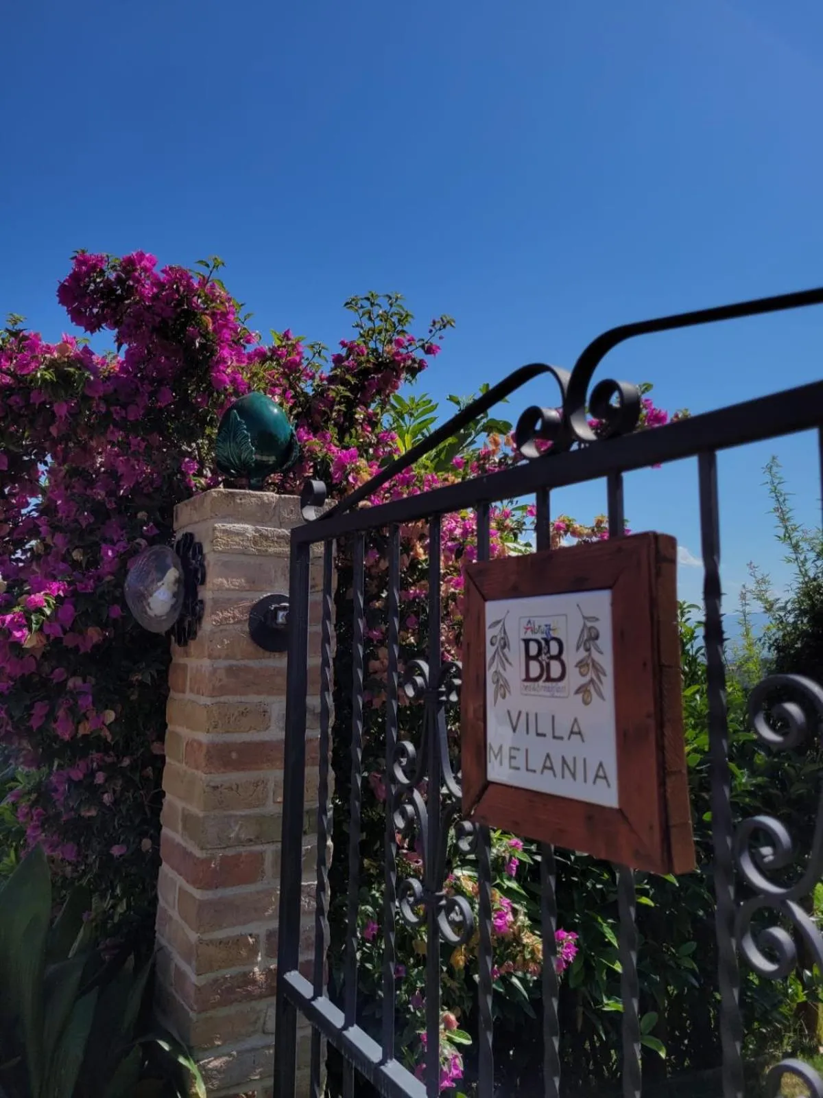 Property building in B&B Villa Melania