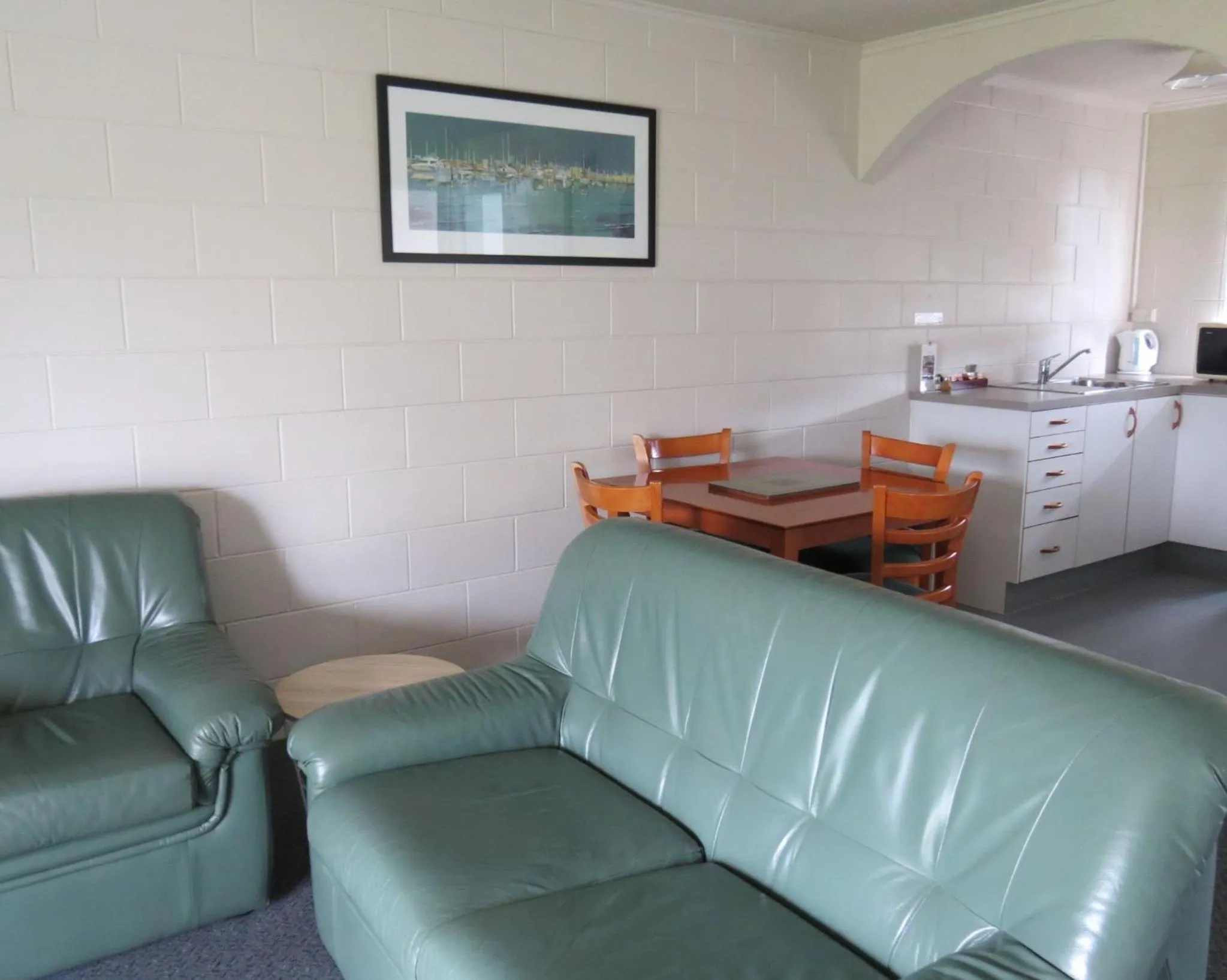 Living room in Culverden Court Motel
