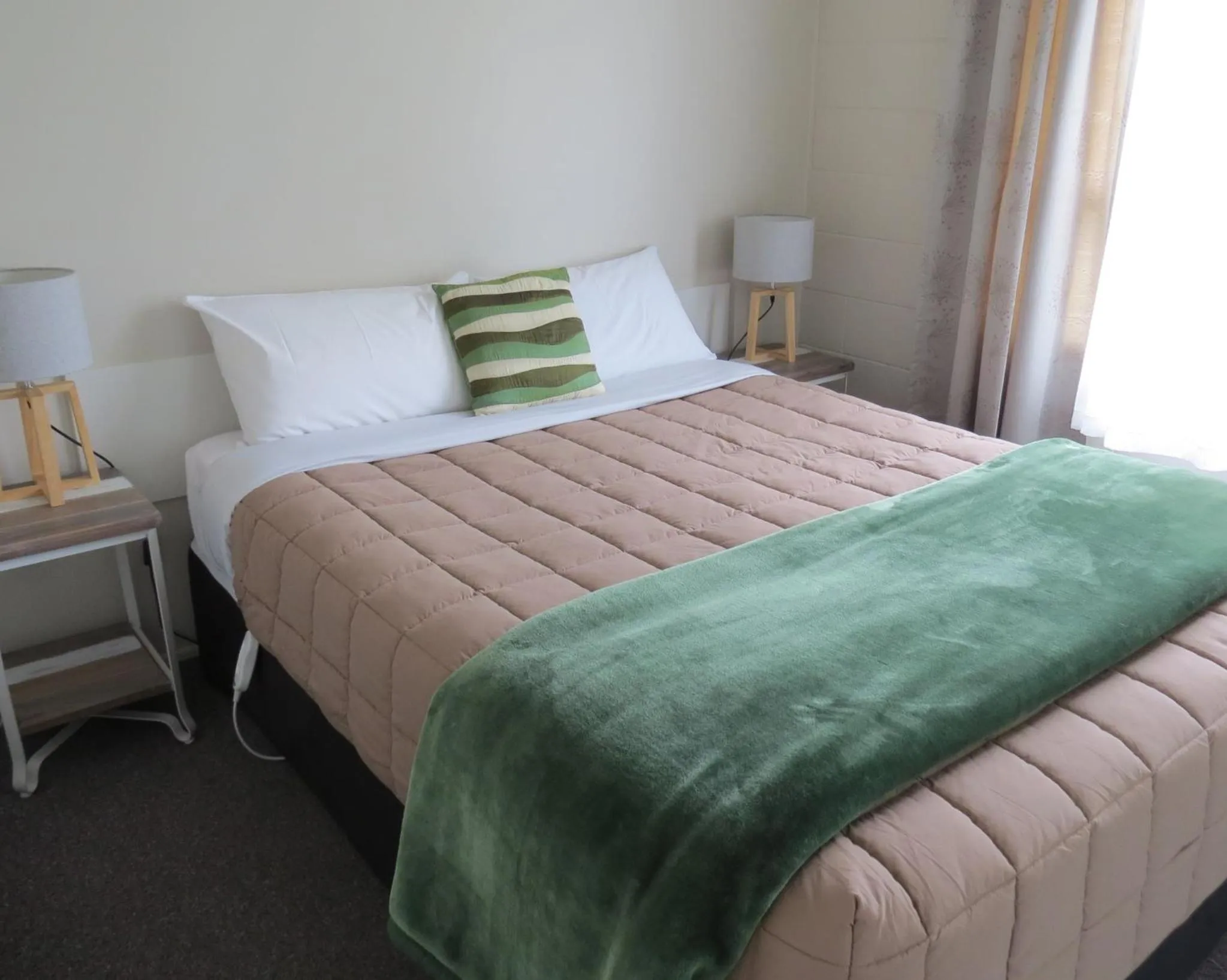 Bed in Culverden Court Motel