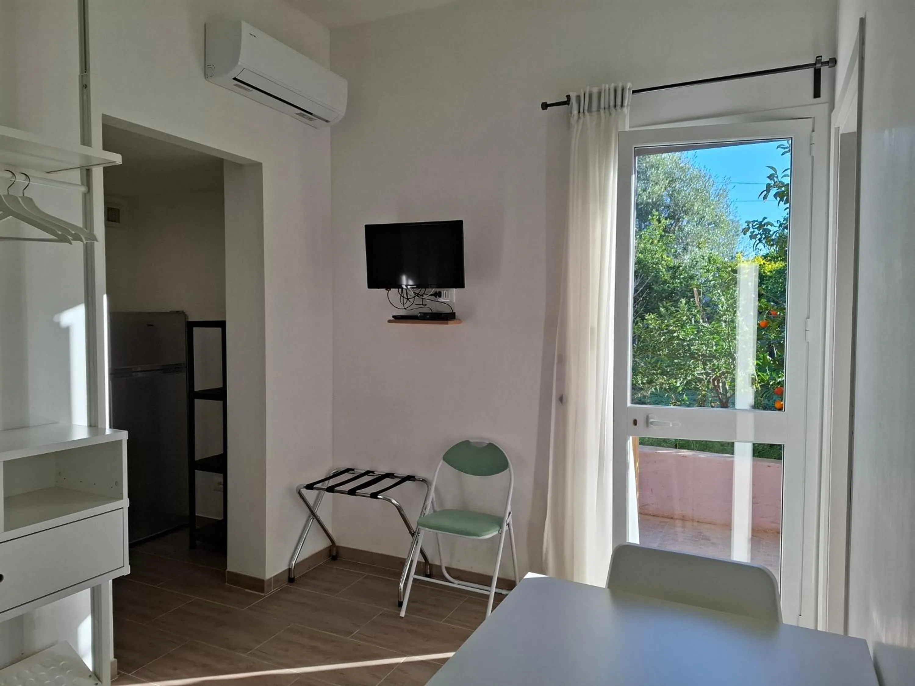 Turtle Island Apartments