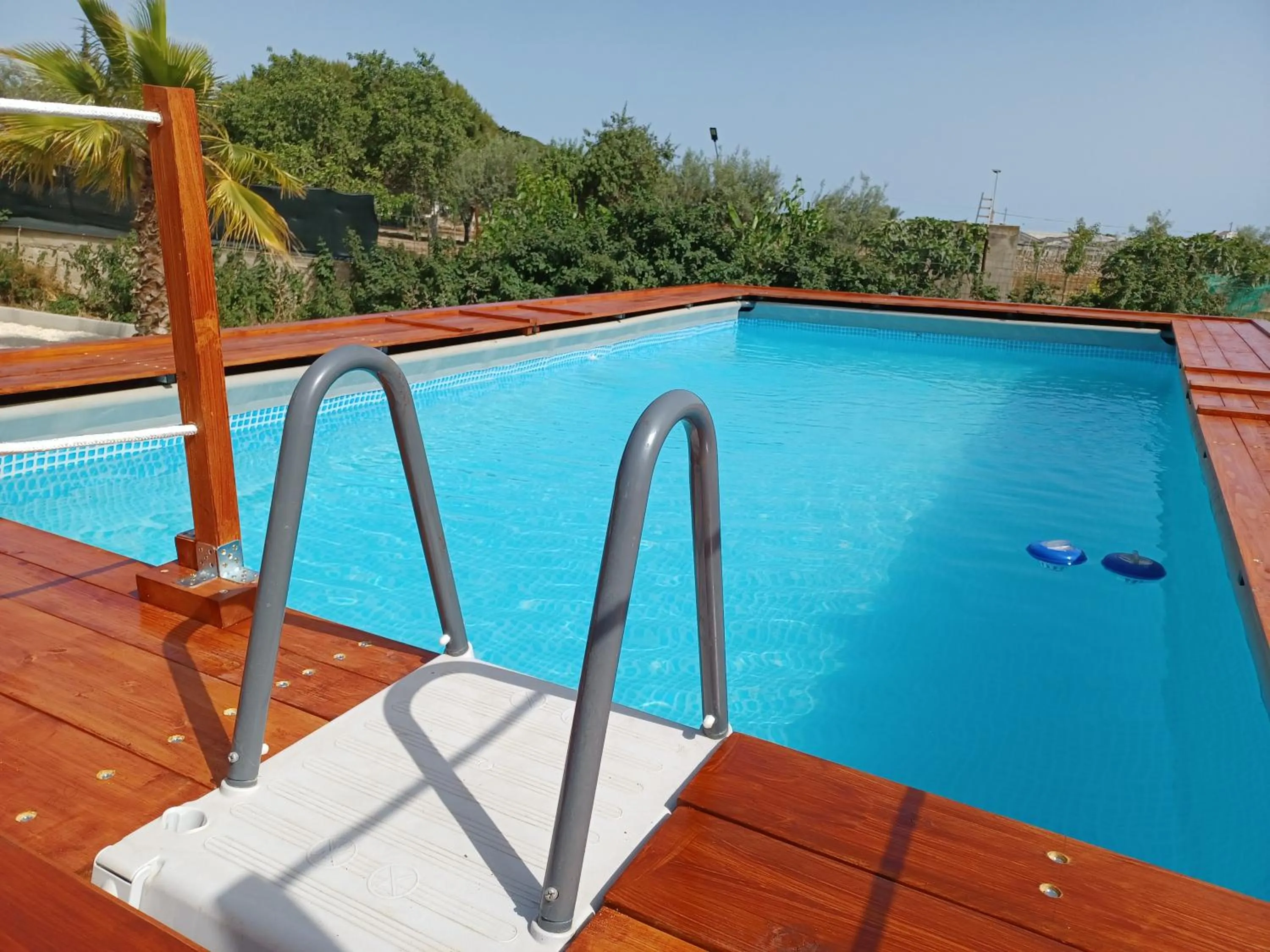 Turtle Island Apartments