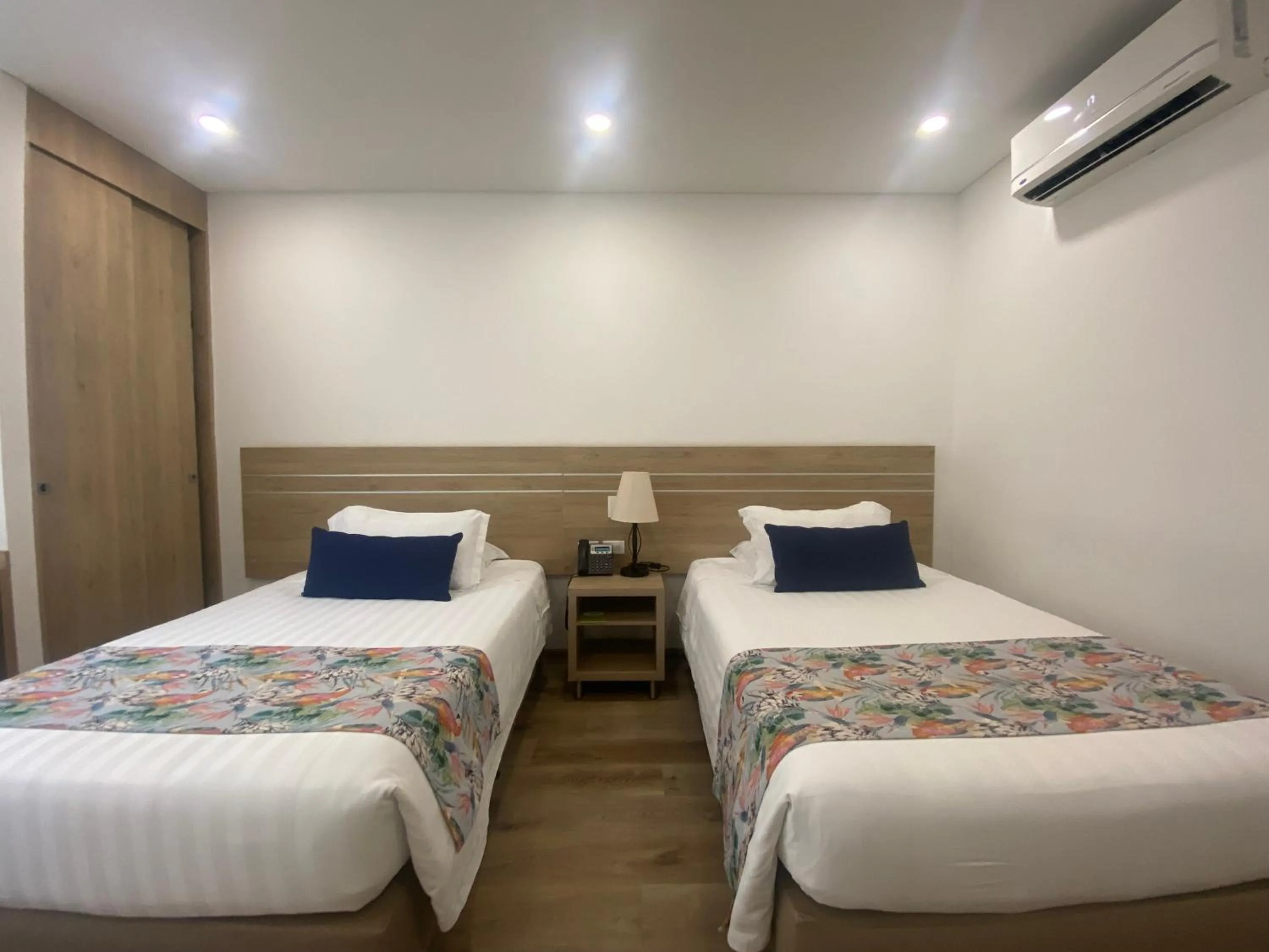 Bed in EcoHub Hotel Medellin