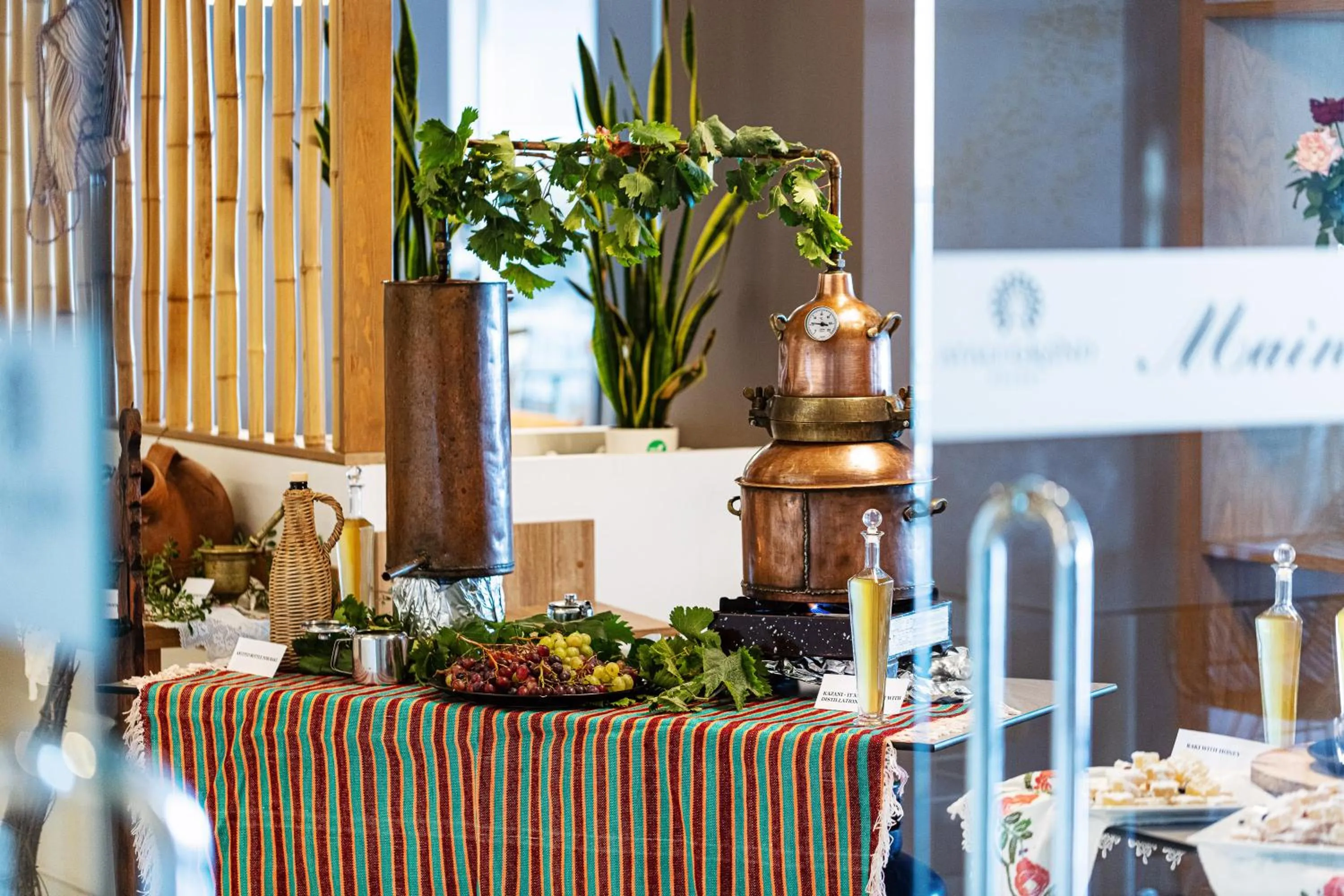 Restaurant/places to eat in Atali Grand Resort