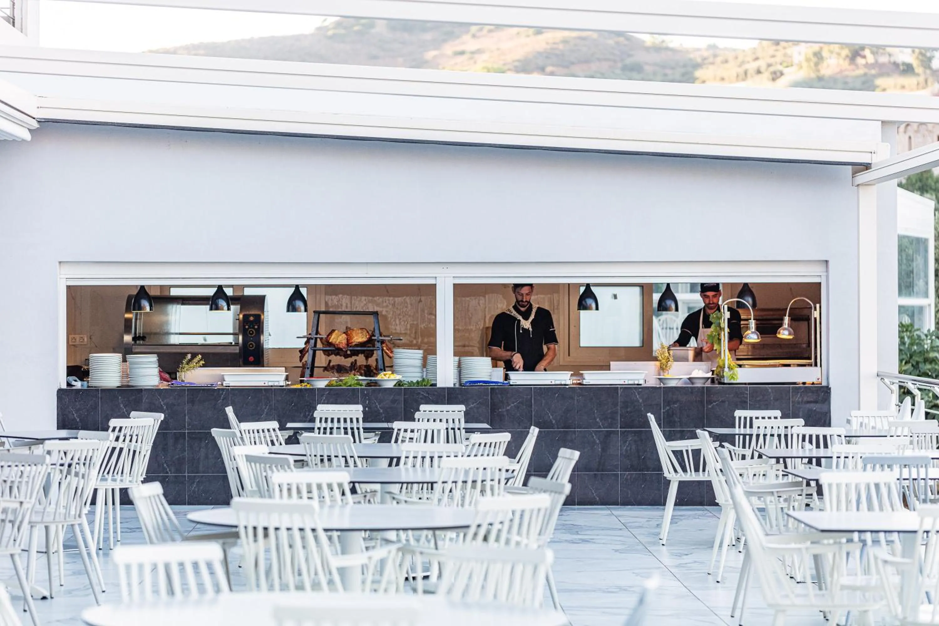 Restaurant/places to eat in Atali Grand Resort