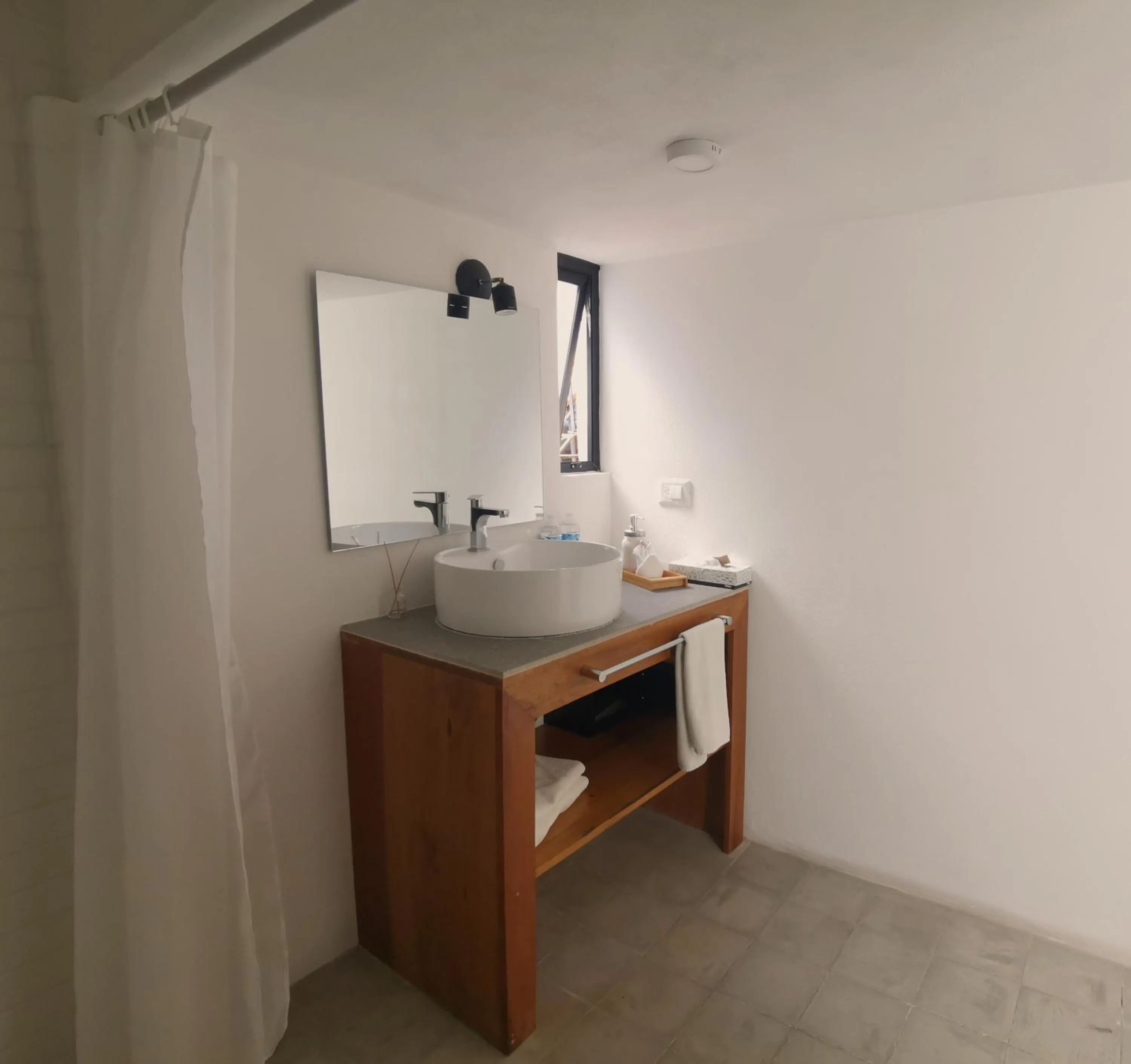 Bathroom in Santa Josefita B&B