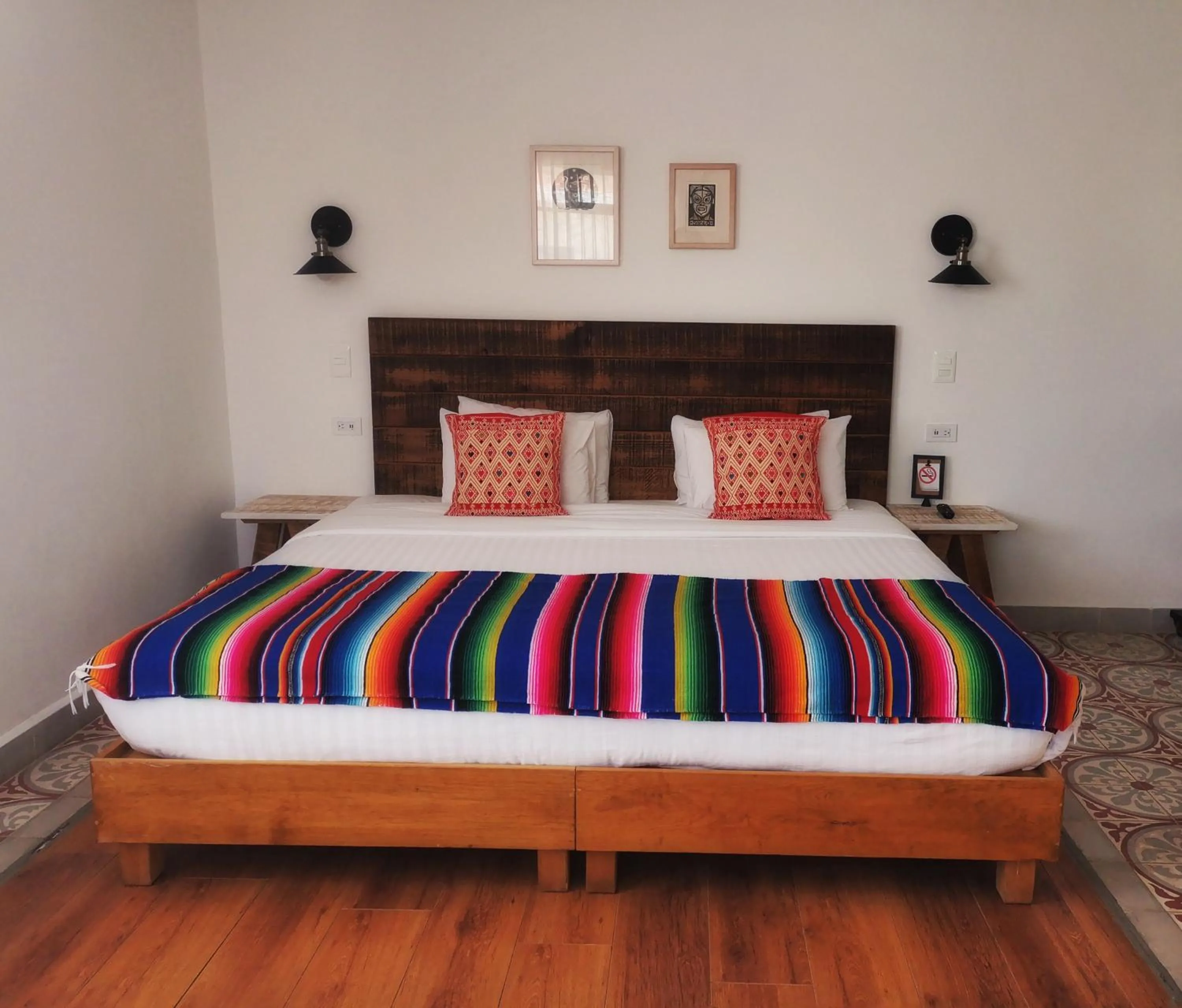 Bed in Santa Josefita B&B