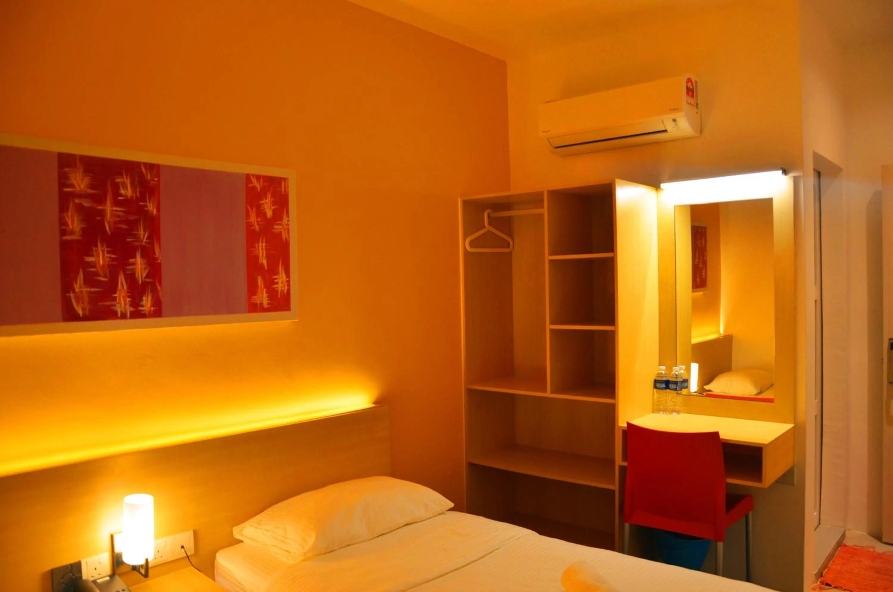 Bed in Hotel Jeti Tg Gemok