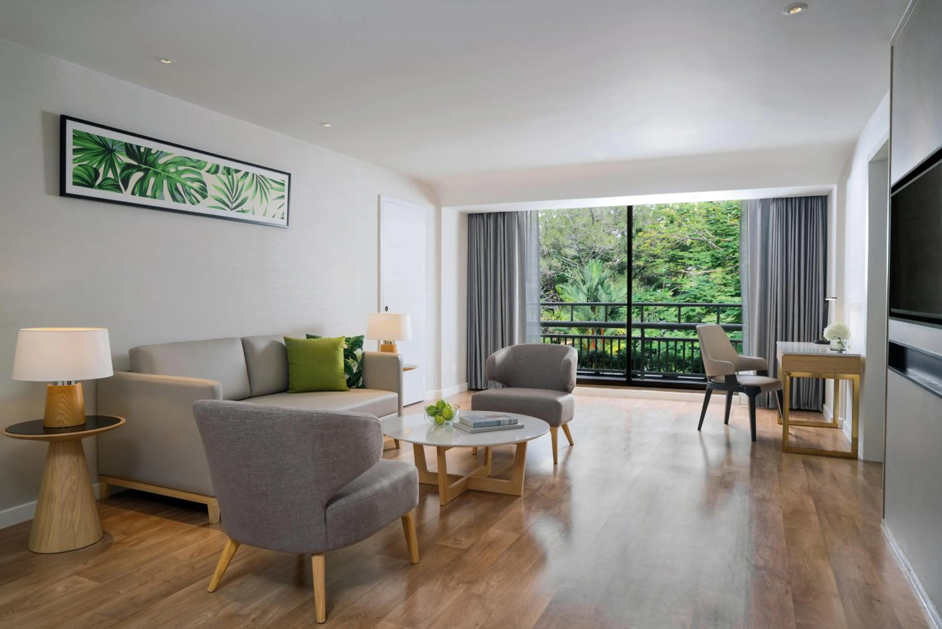 Living room in Mövenpick BDMS Wellness Resort Bangkok