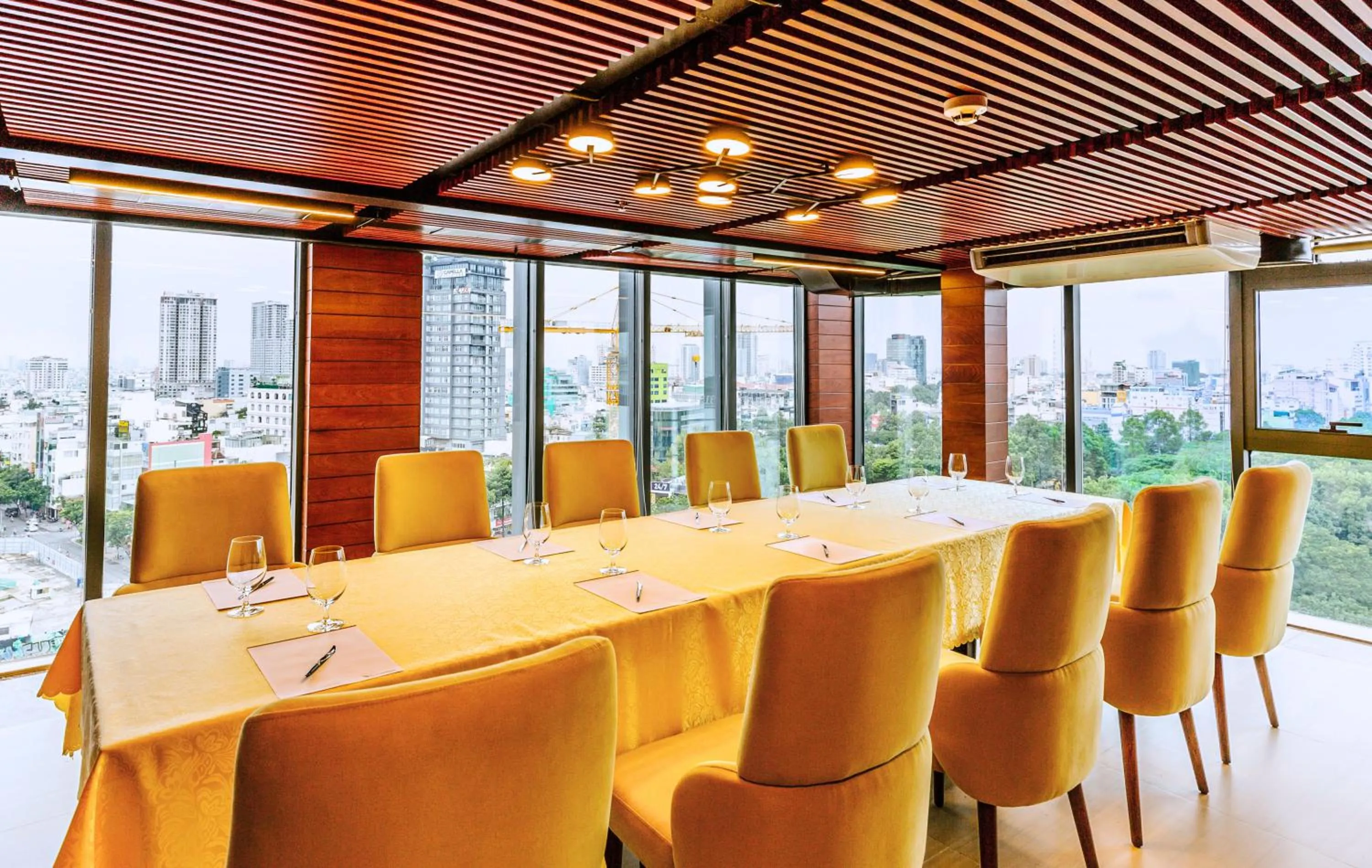 Meeting/conference room in Winsuites Saigon Hotel