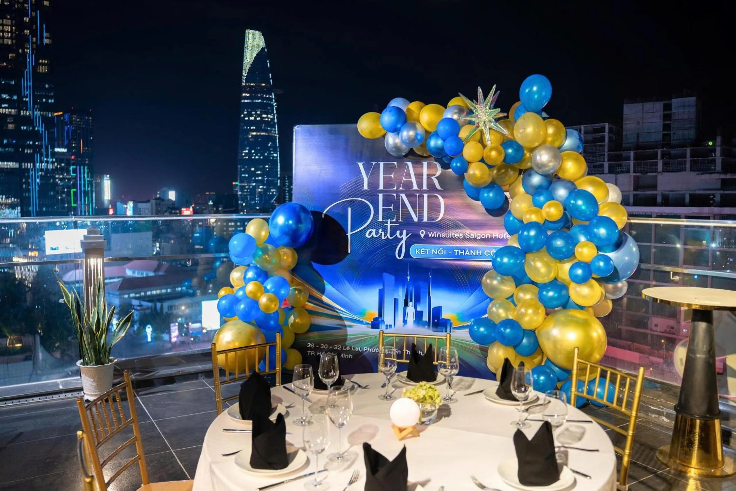 Swimming pool in Winsuites Saigon Hotel