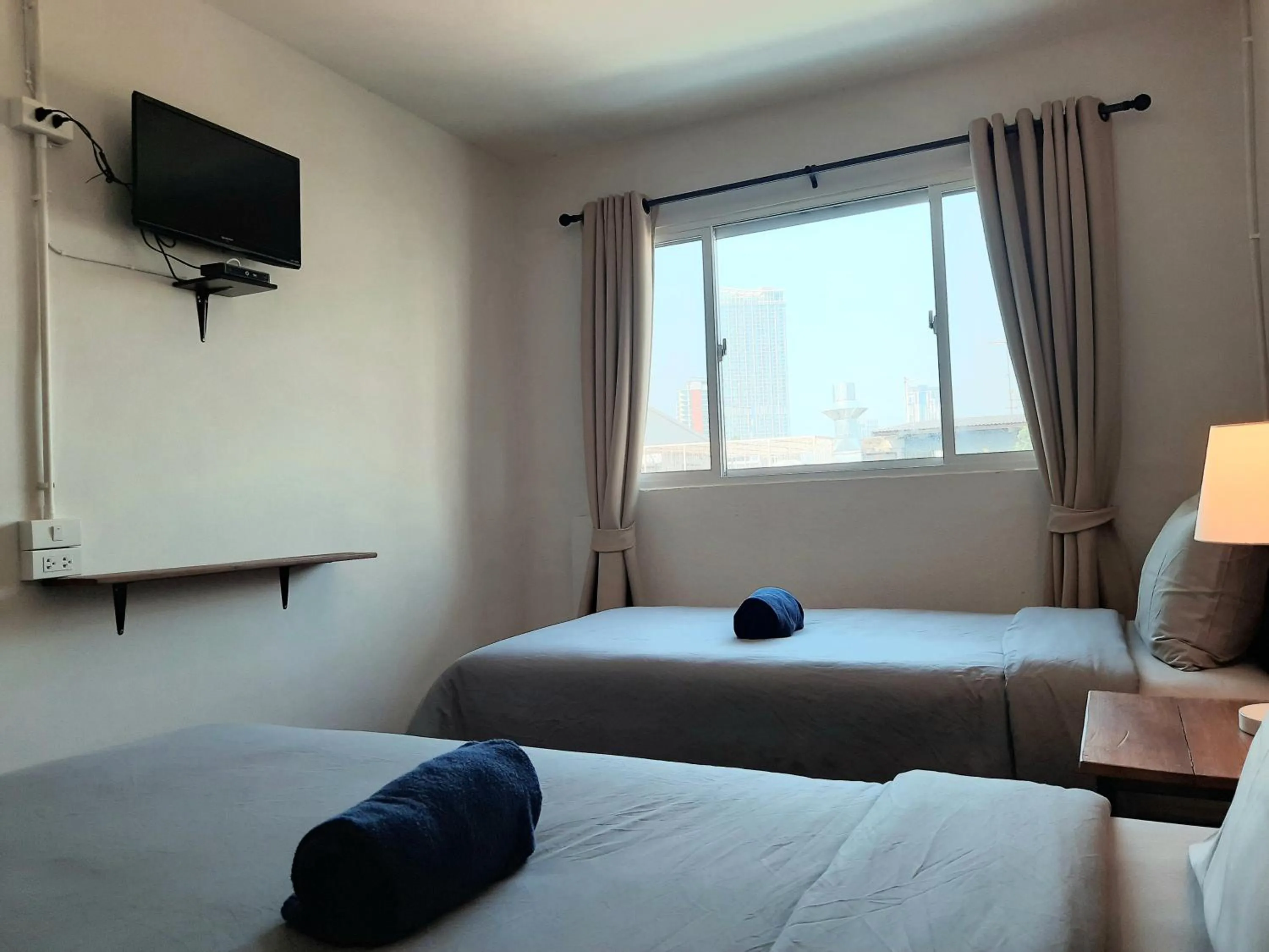 Bed in Pingplalee Female House