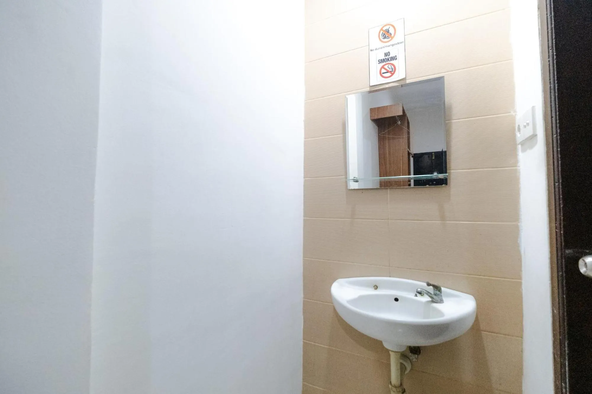 Toilet in Apartmen Kak Okoh