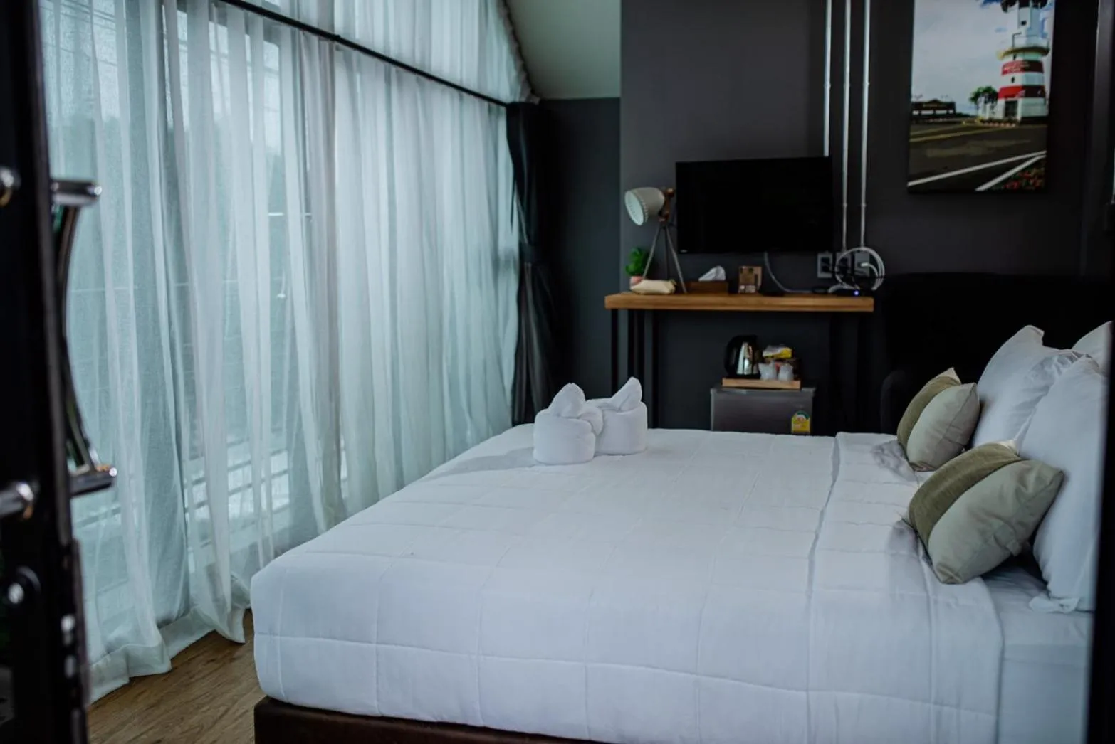 Bed in Canvas Family Home