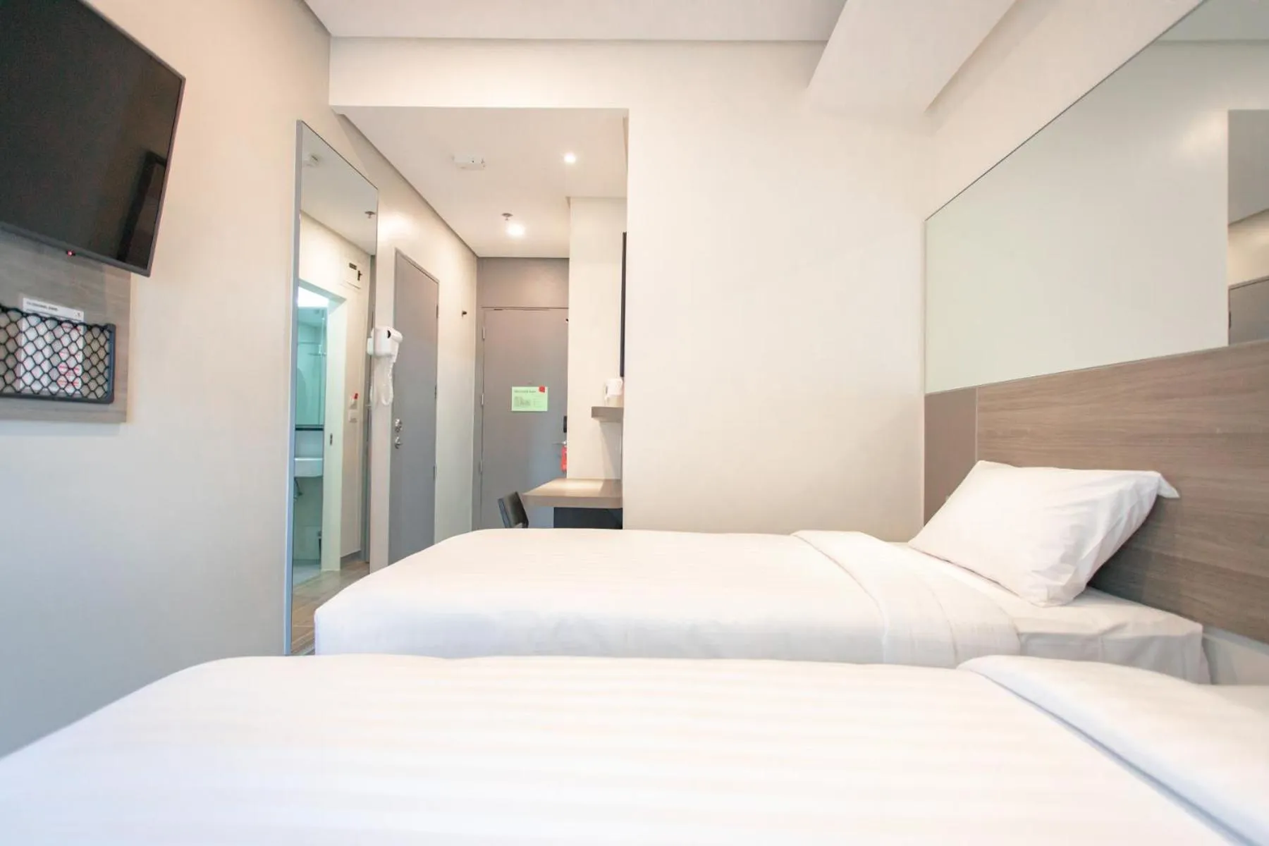 Bed in Red Planet BGC The Fort