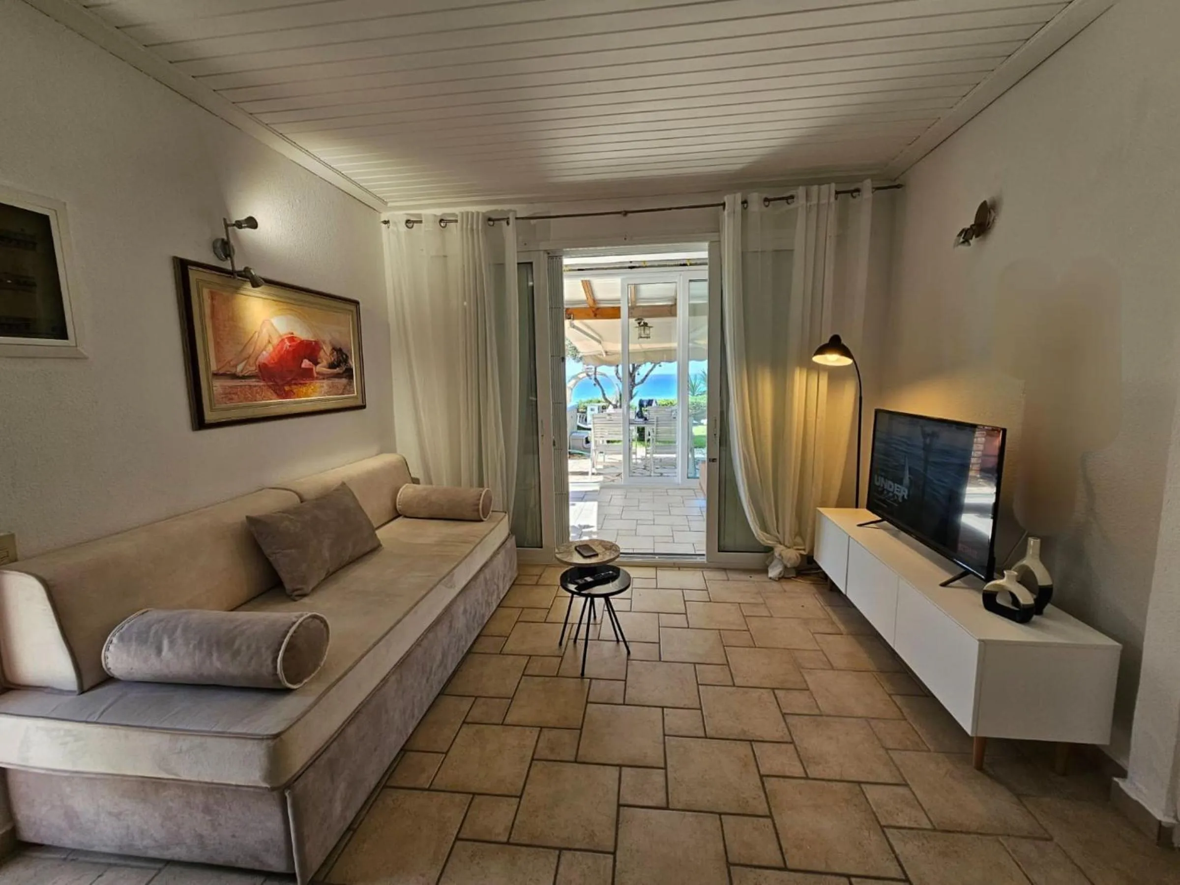 Corfu Glyfada Menigos Resort 13