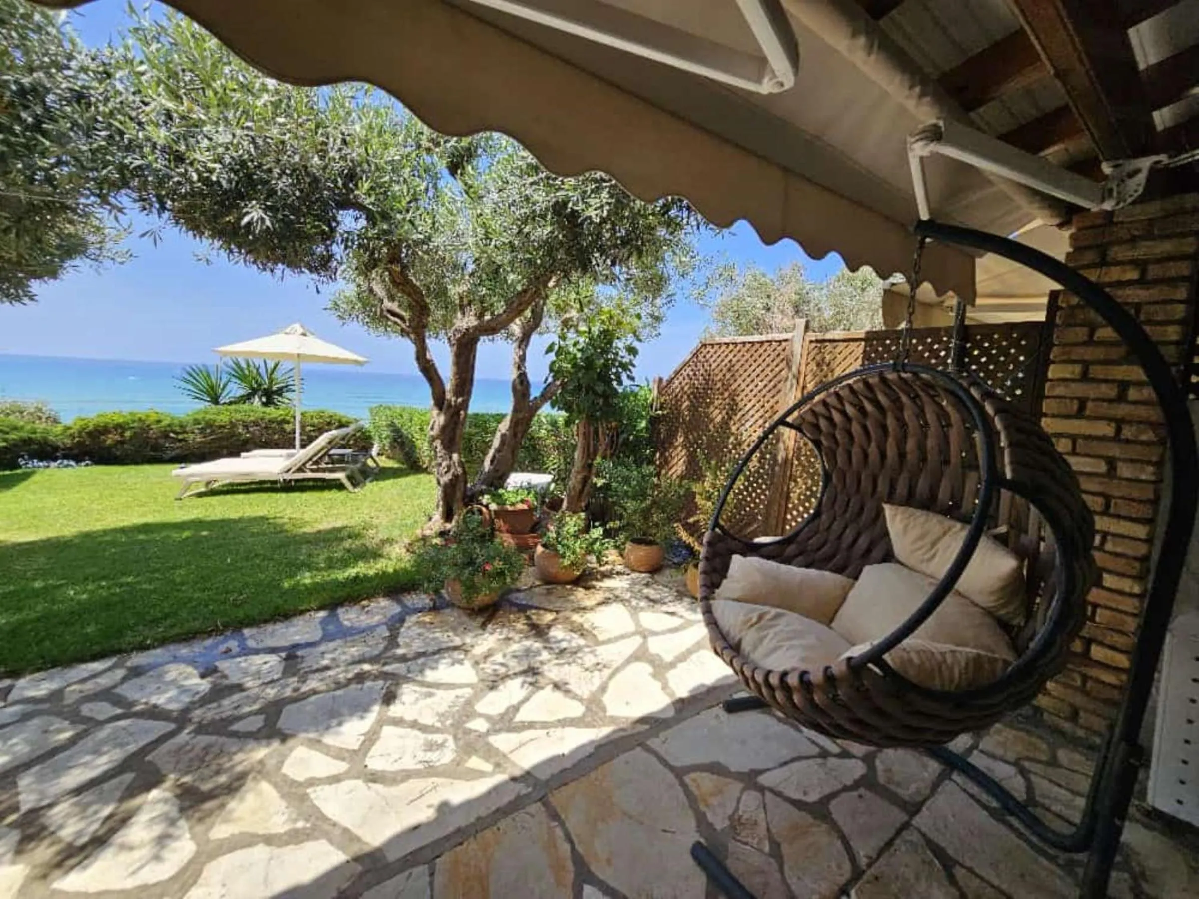 Corfu Glyfada Menigos Resort 13