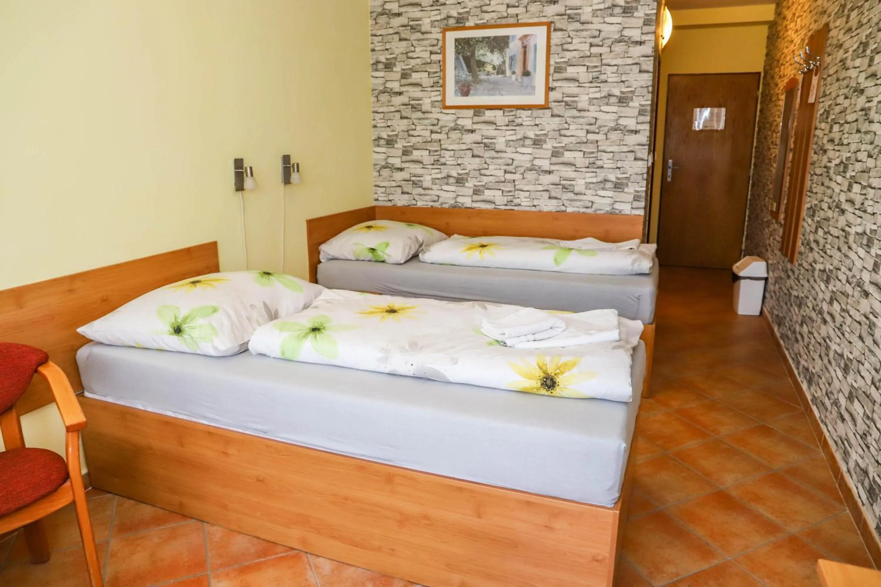 Bedroom, Bed in Hotel Zátoka