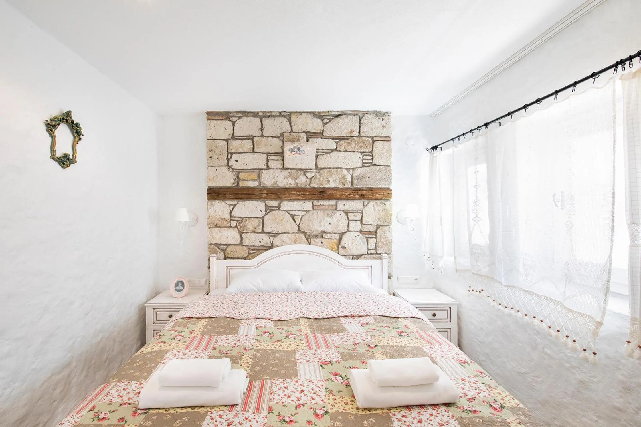 Monat Otel Alaçatı