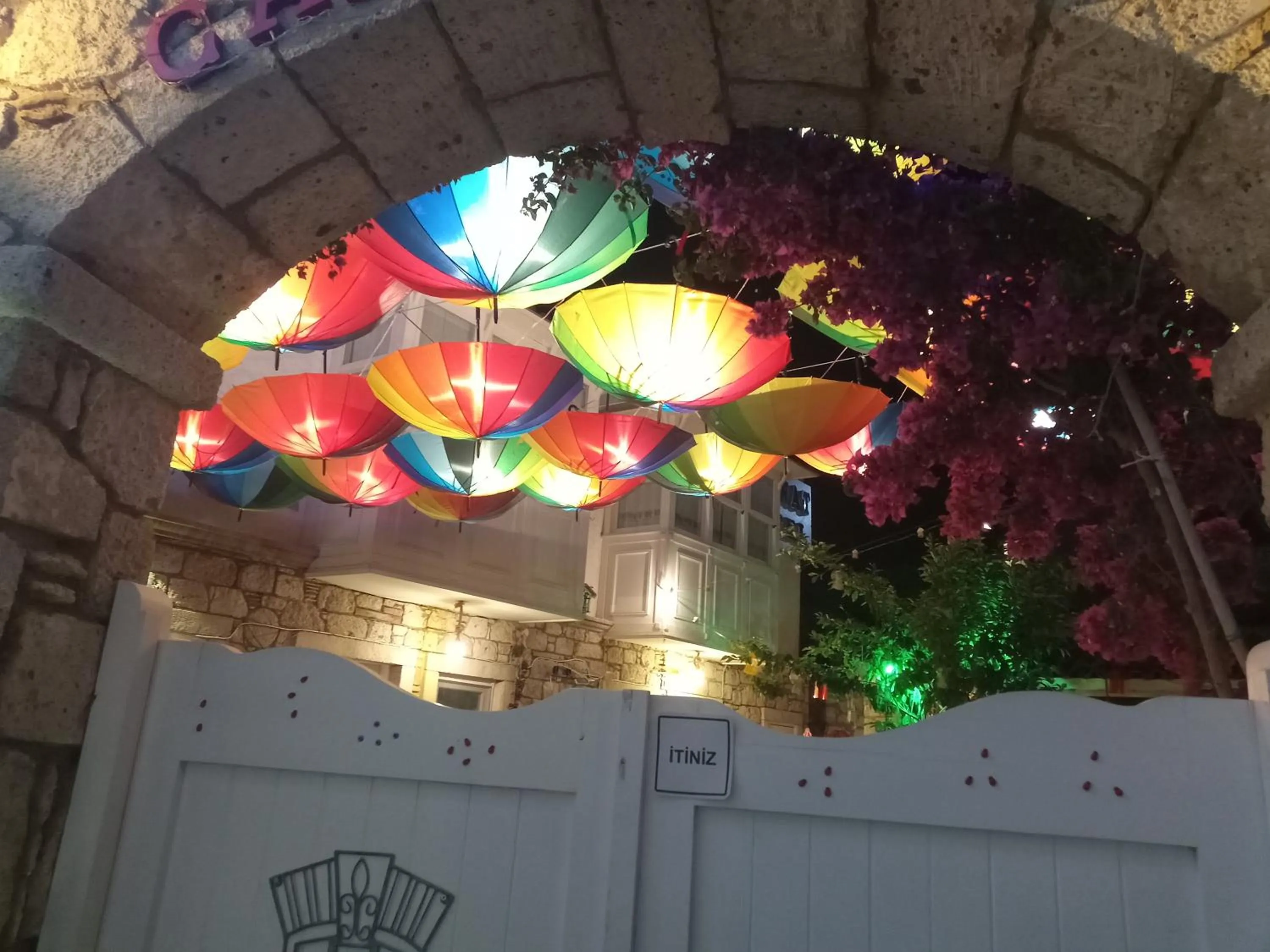 Monat Otel Alaçatı