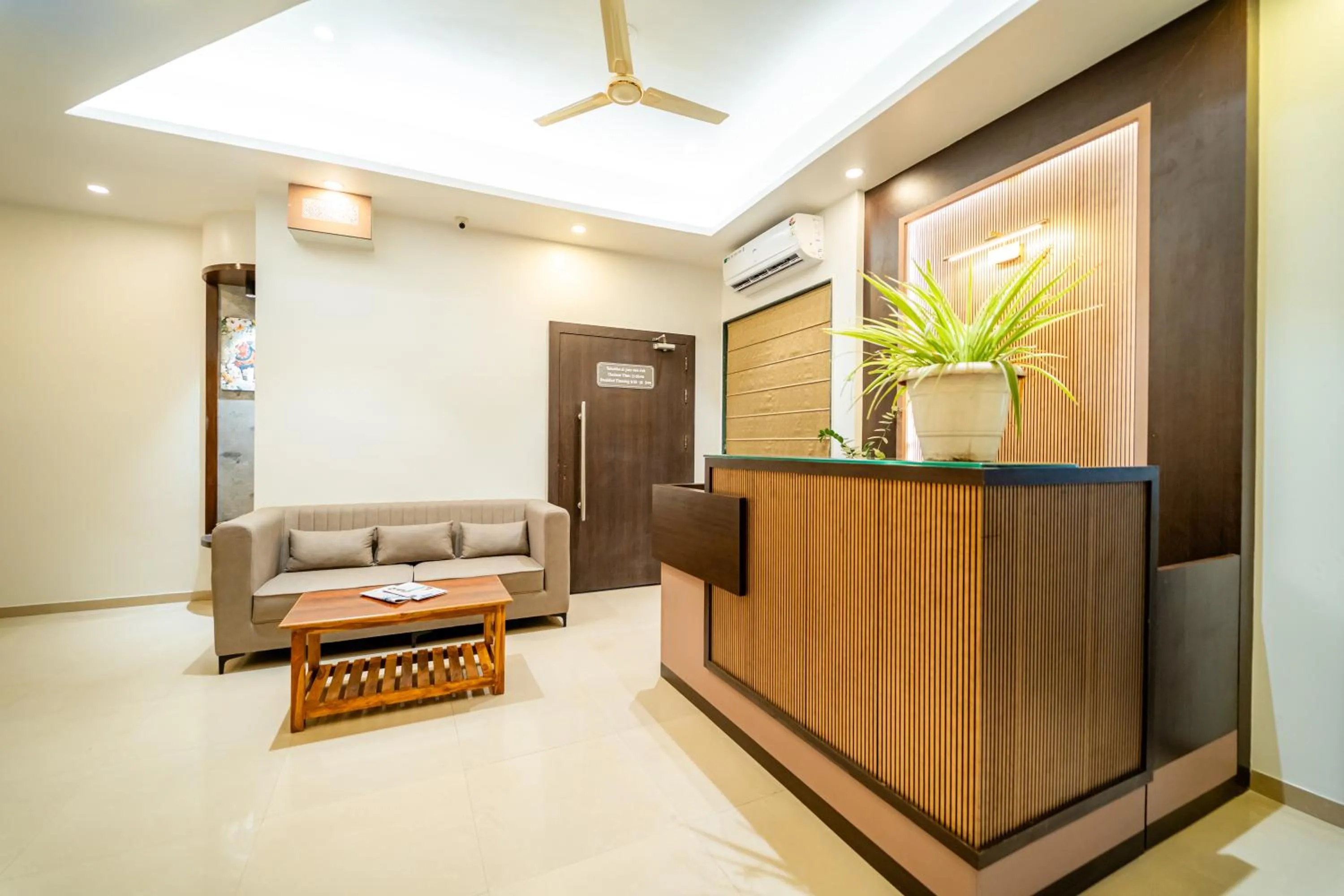 Lobby or reception in Itsy Hotels Sitara