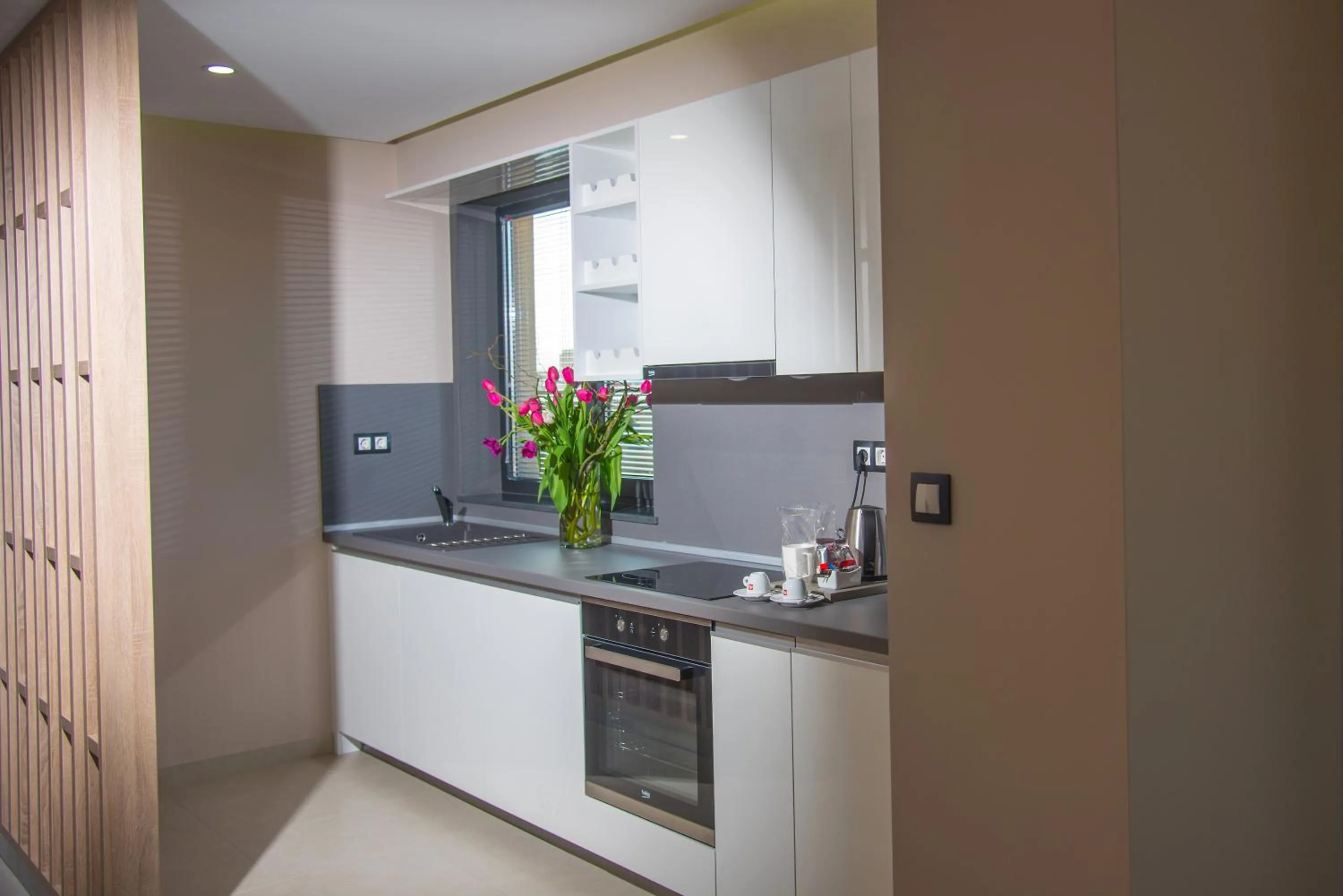 Coffee/tea facilities in Best Western Premier Plovdiv Hills