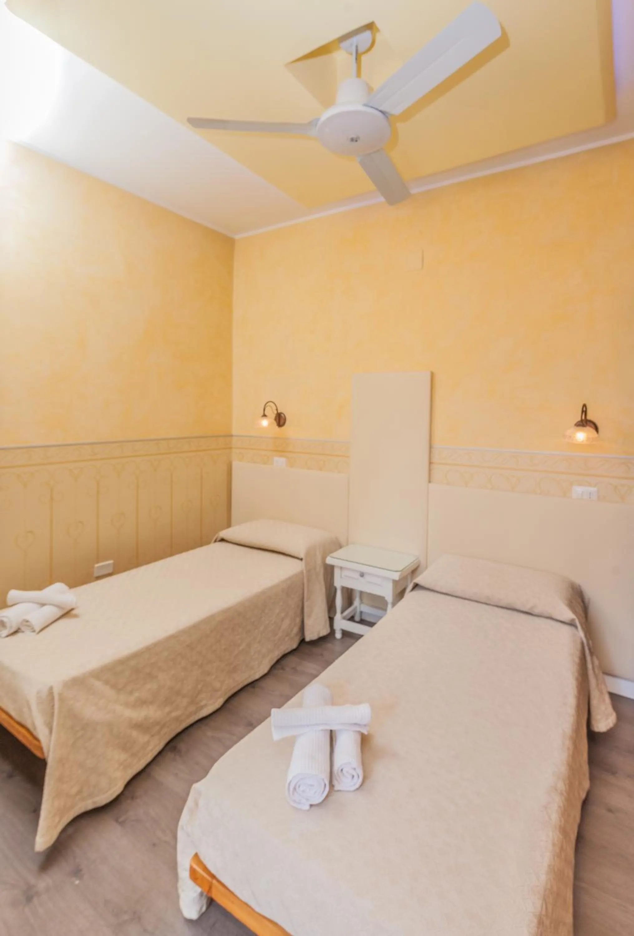 Bed in Albergo Della Corte