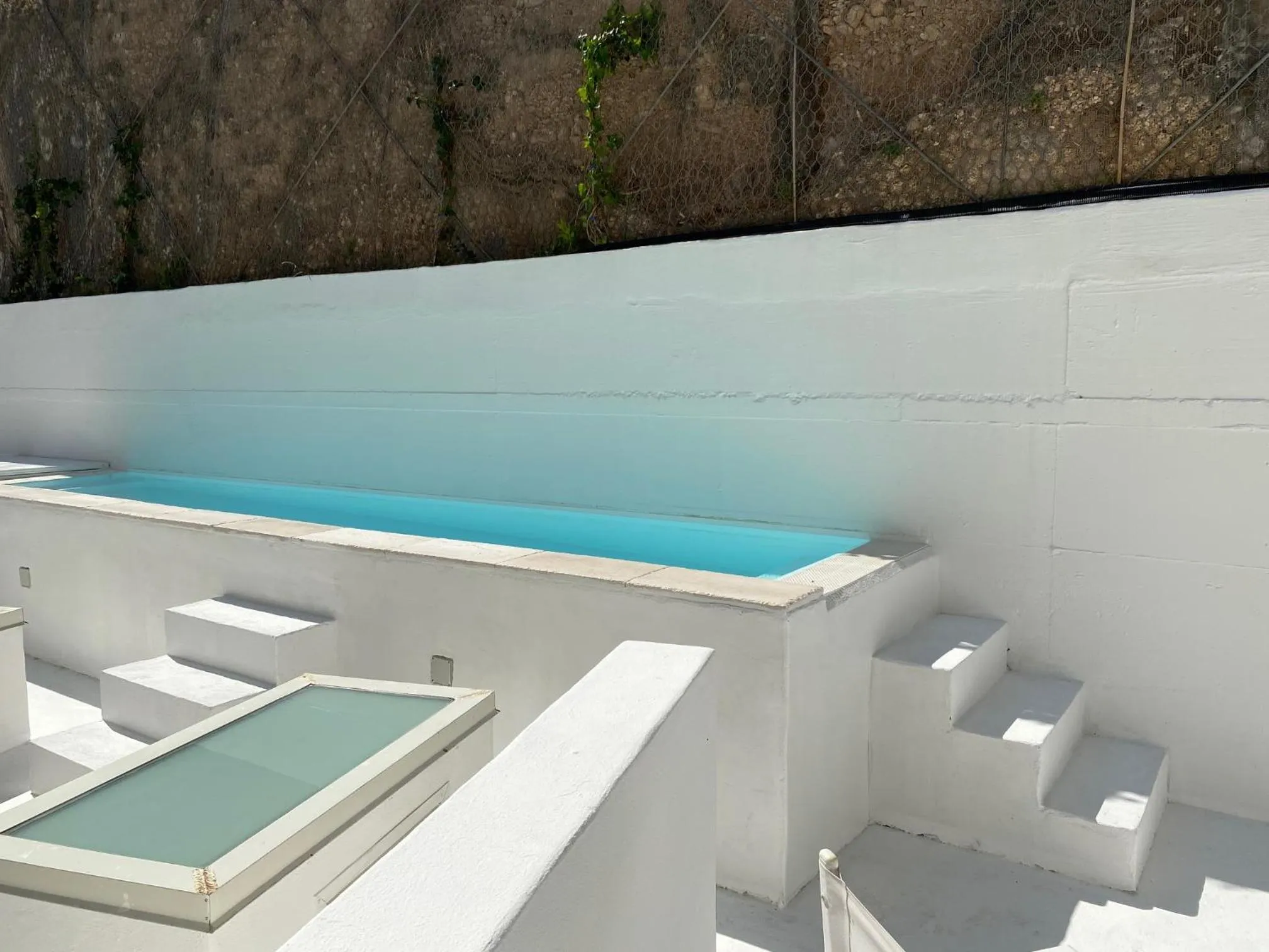 Property building in La Casa E Il Mare, Private Bay Hotel