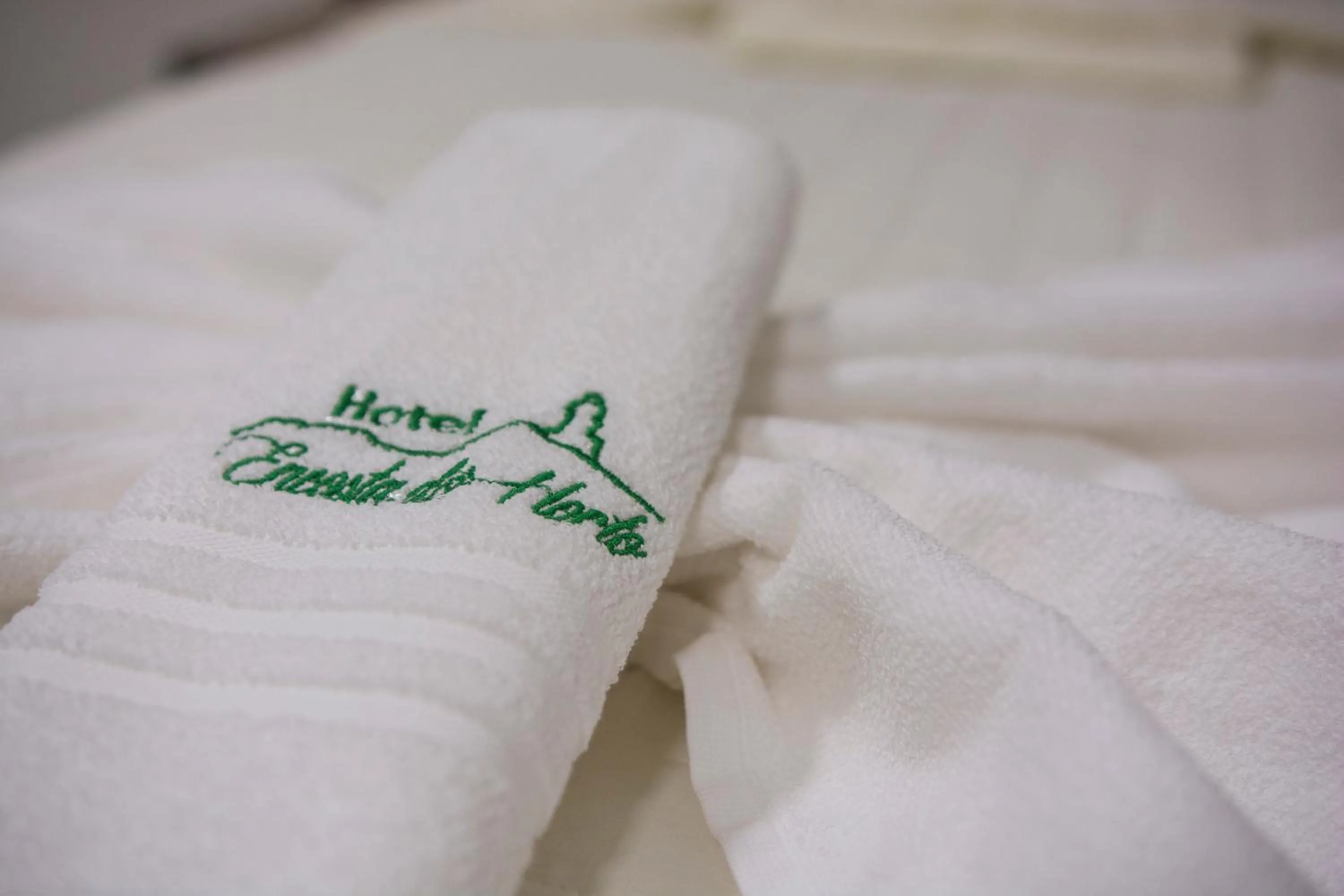 Bed in Hotel Encosta do Horto