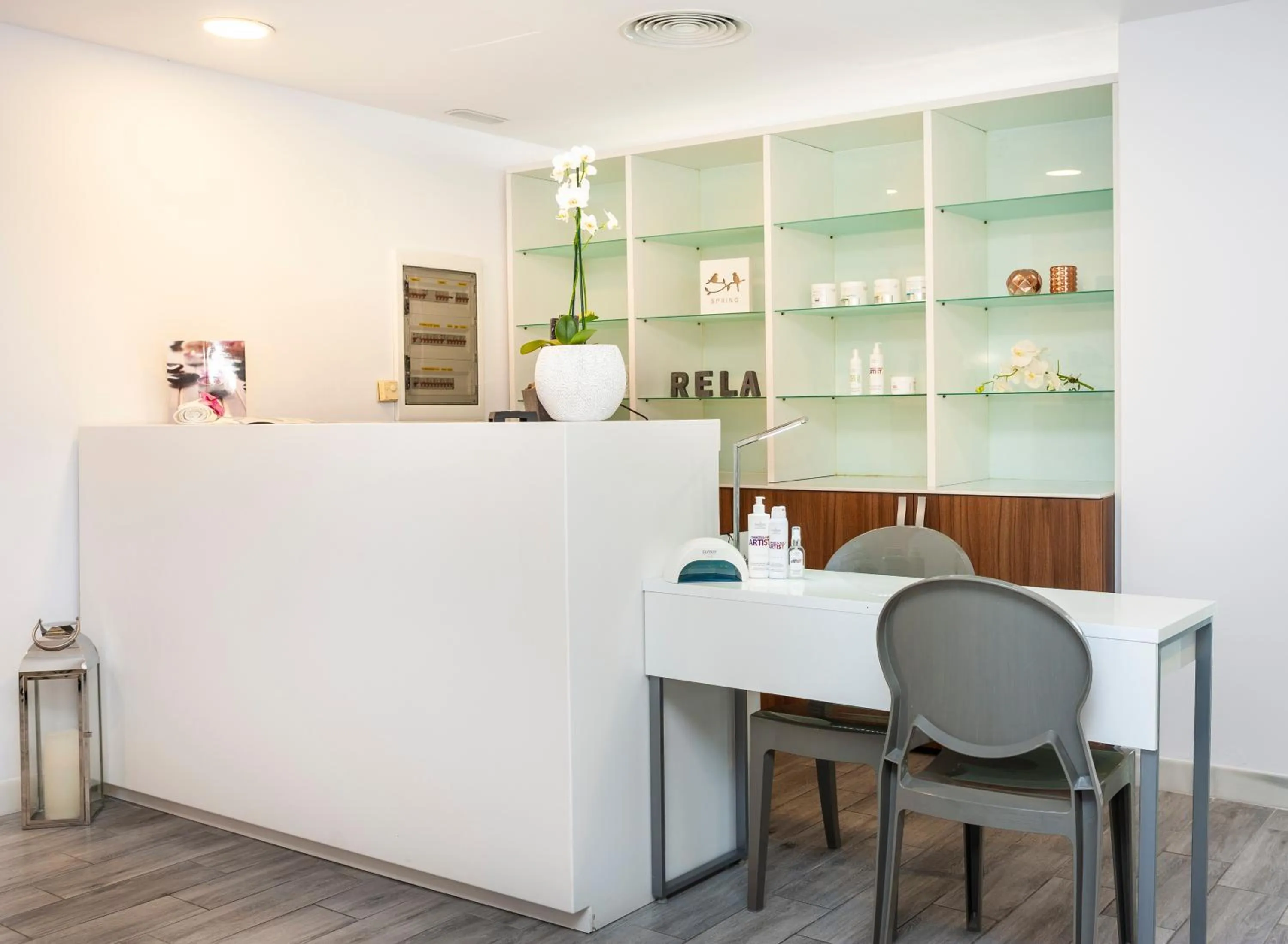 Massage in Globales Don Pedro - Adults Only