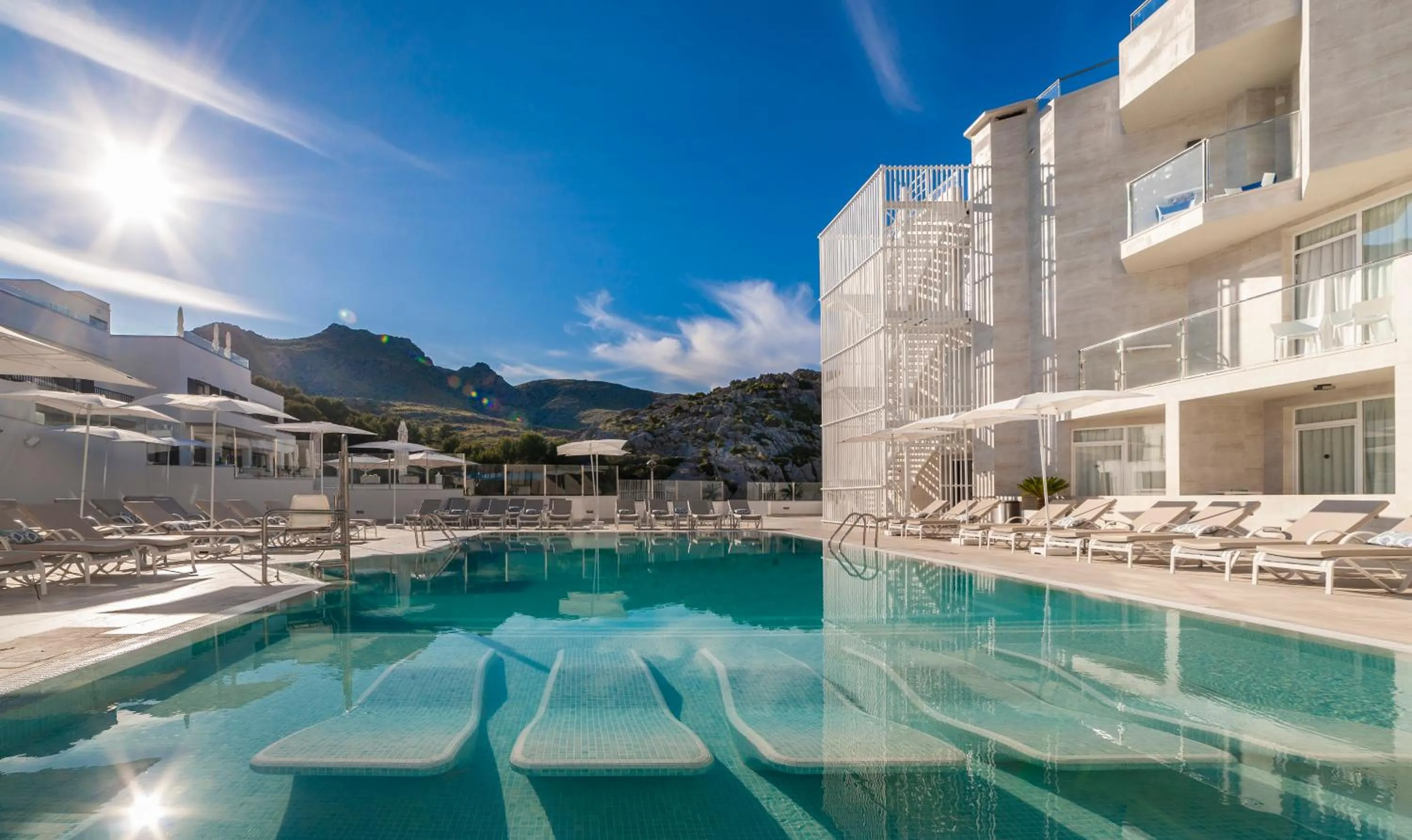 Property building in Globales Don Pedro - Adults Only