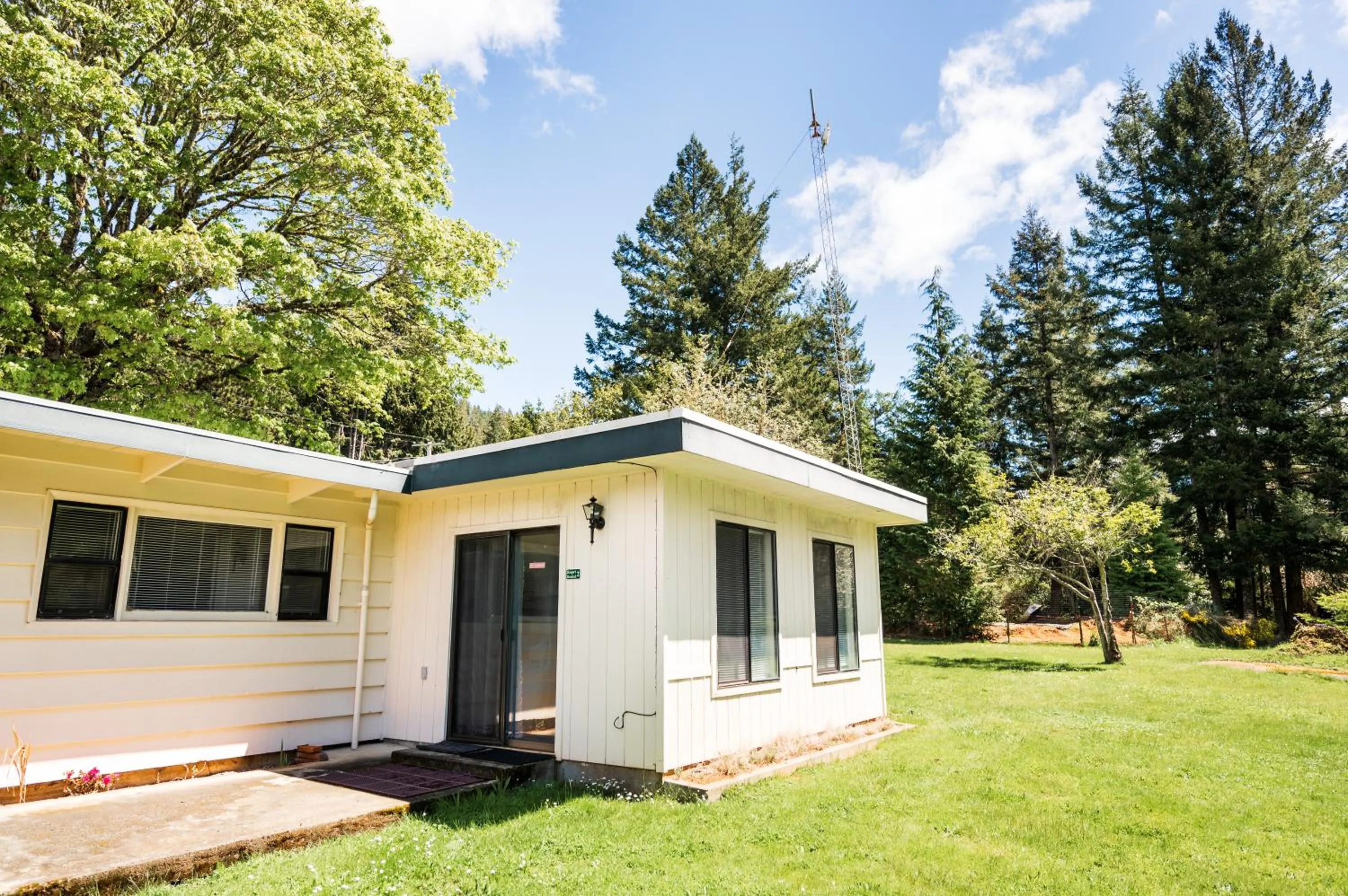 Redwood Meadows RV Resort