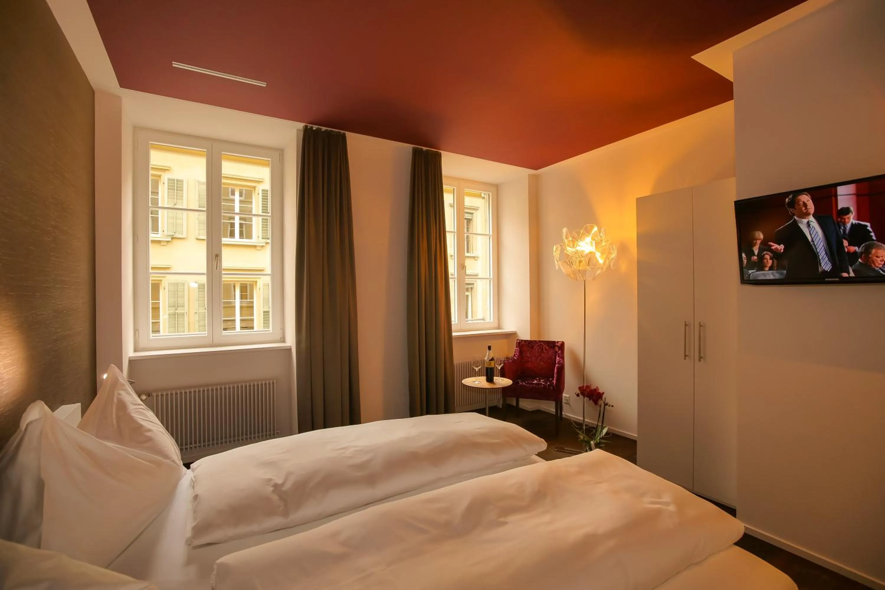 Bed in Boutique Hotel - Restaurant Orchidee