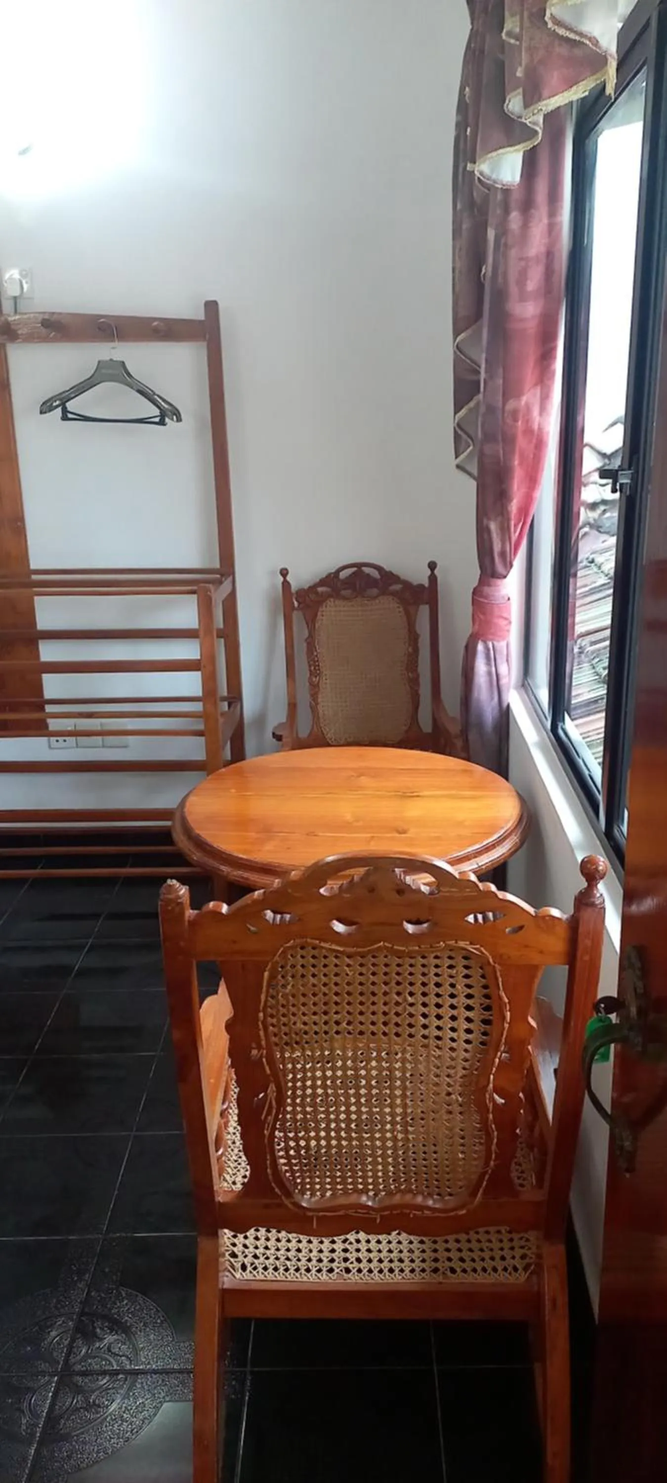 Seating area in Ocean View tourist guest house at Negombo beach near the airport