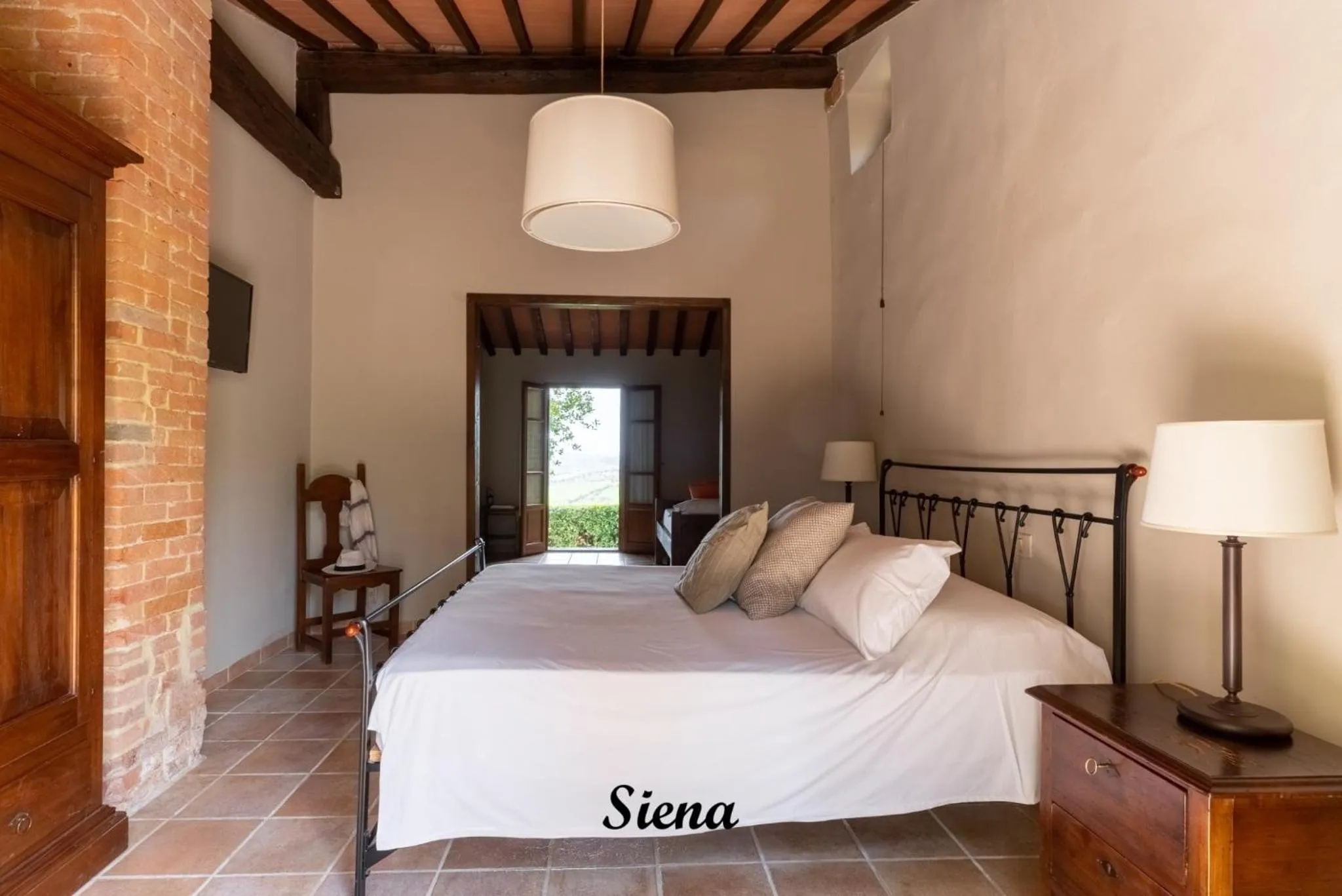 Photo of the whole room, Bed in Tenuta Fattoria Vecchia