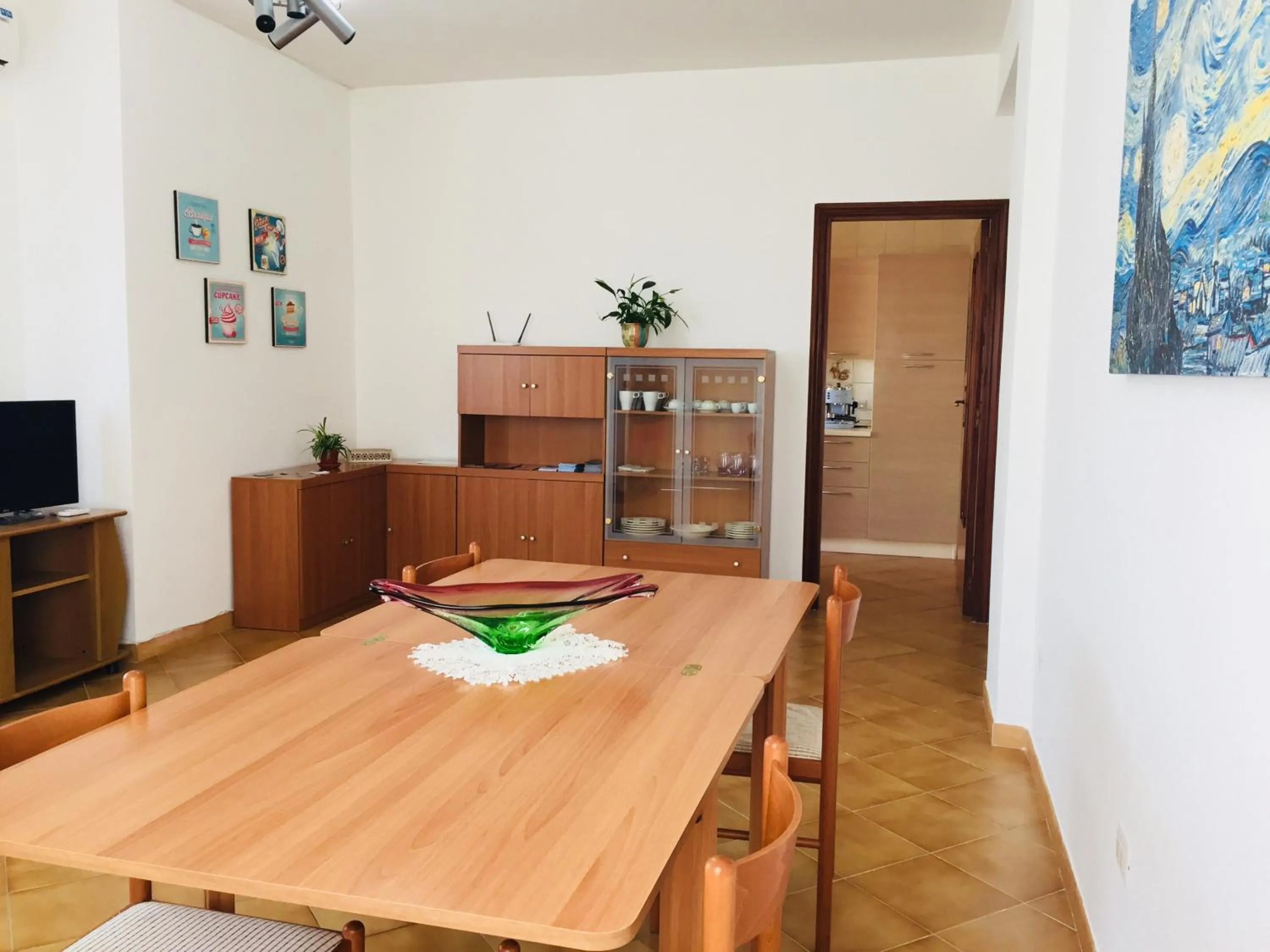 Dining area in Anthea B&B