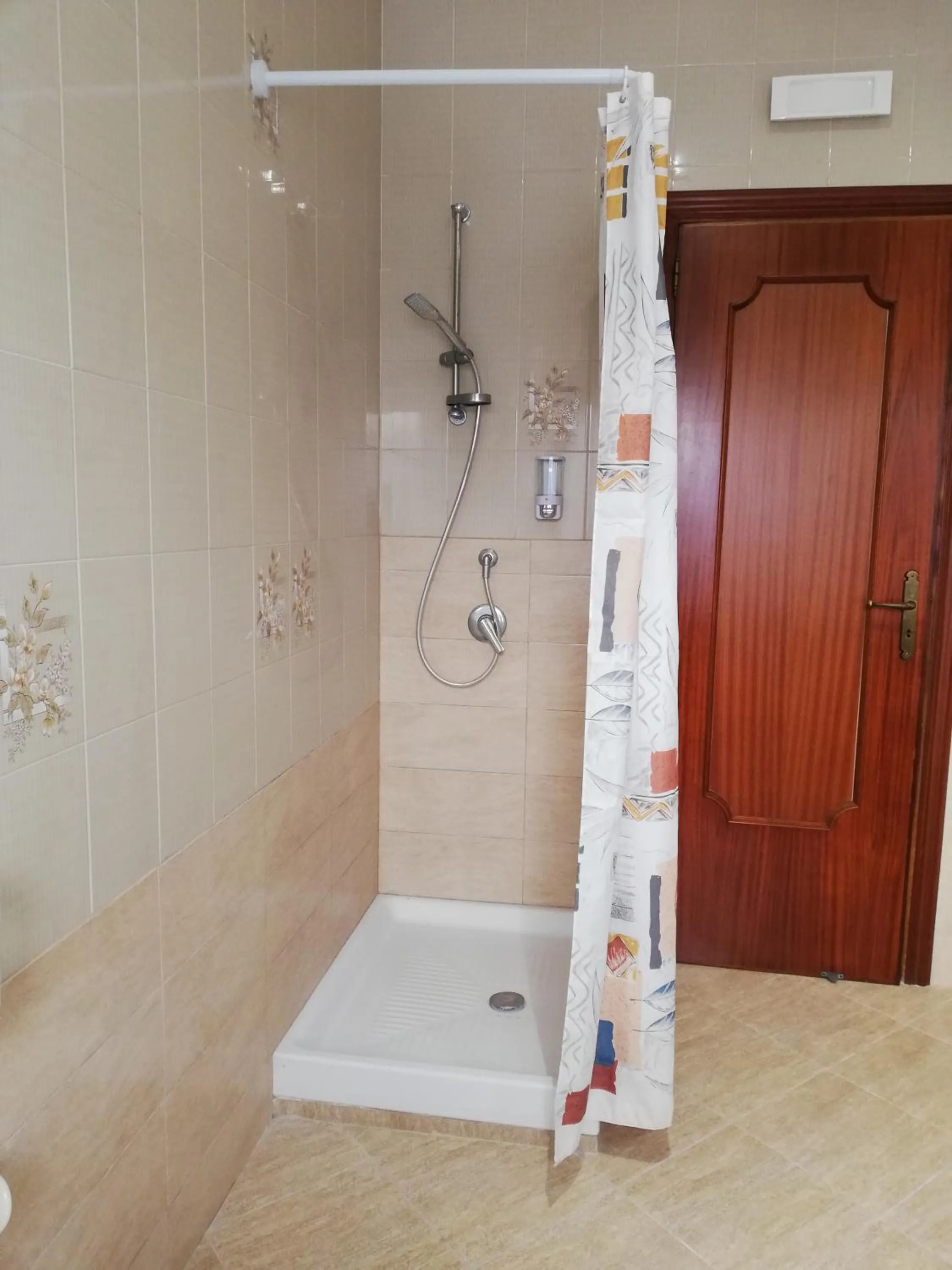 Shower in Anthea B&B