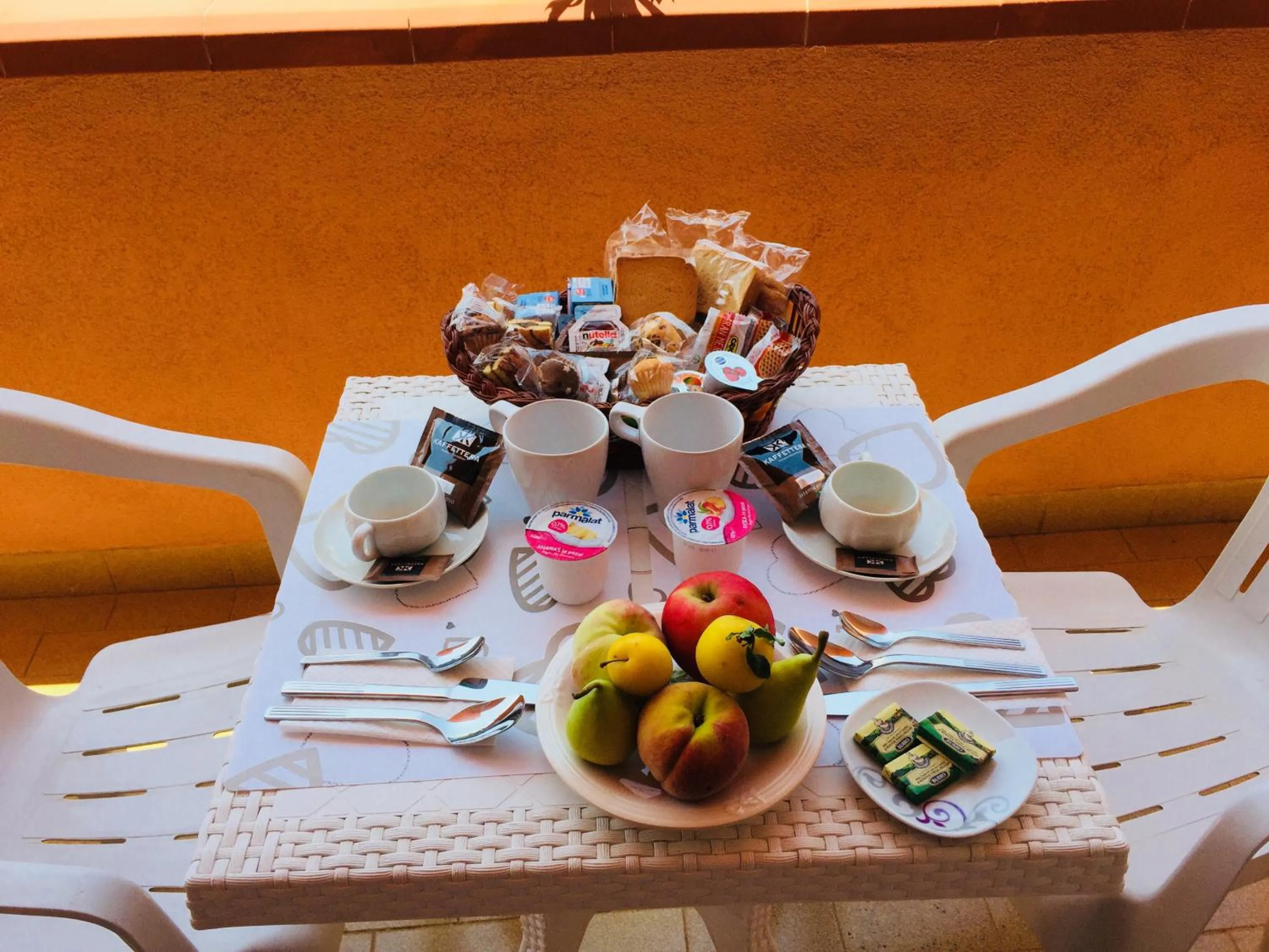 Breakfast in Anthea B&B