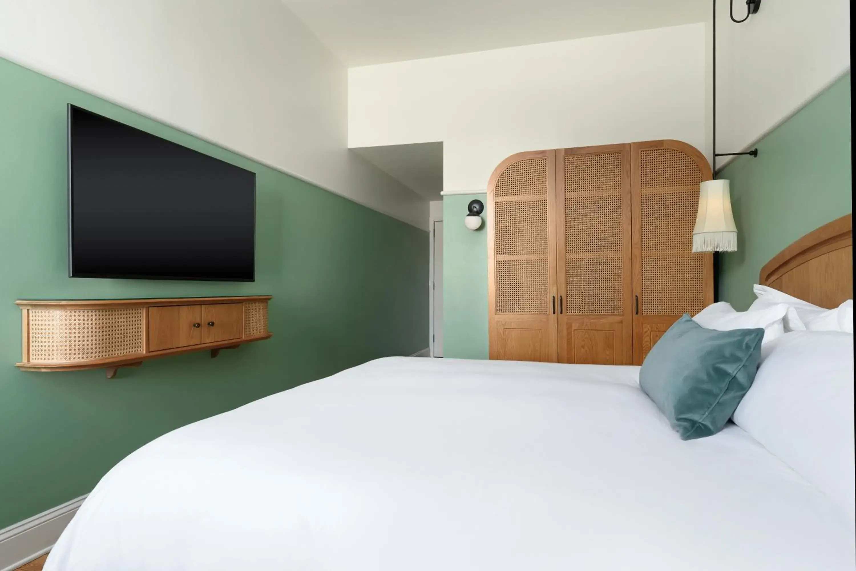 King Room with Roll-In Shower - Mobility Accessible in The Drayton Hotel Savannah, Curio Collection by Hilton King Room with Roll-In Shower - Mobility Accessible in The Drayton Hotel Savannah, Curio Collection by Hilton