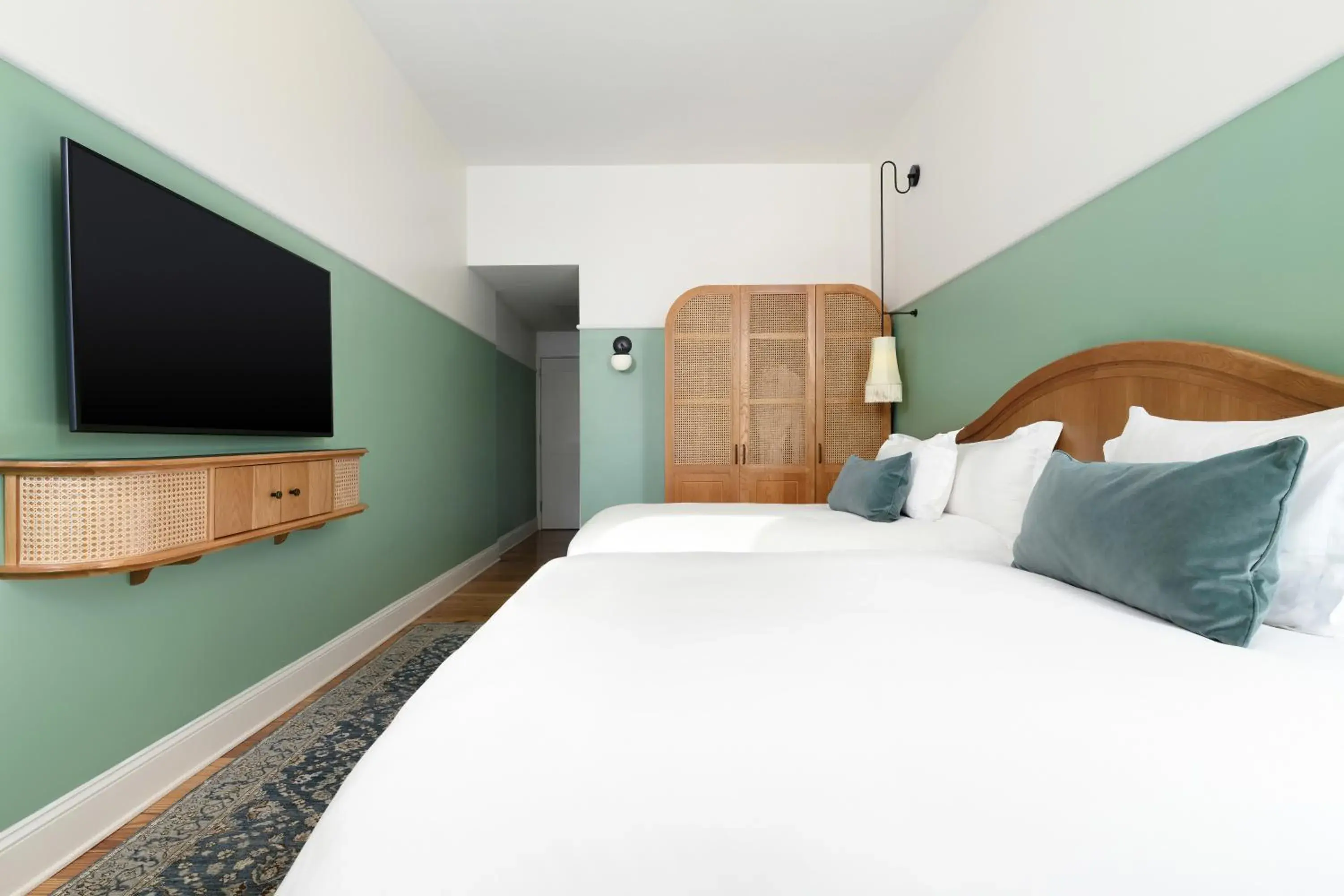 Classic Double Room with Two Double Beds in The Drayton Hotel Savannah, Curio Collection by Hilton Classic Double Room with Two Double Beds in The Drayton Hotel Savannah, Curio Collection by Hilton
