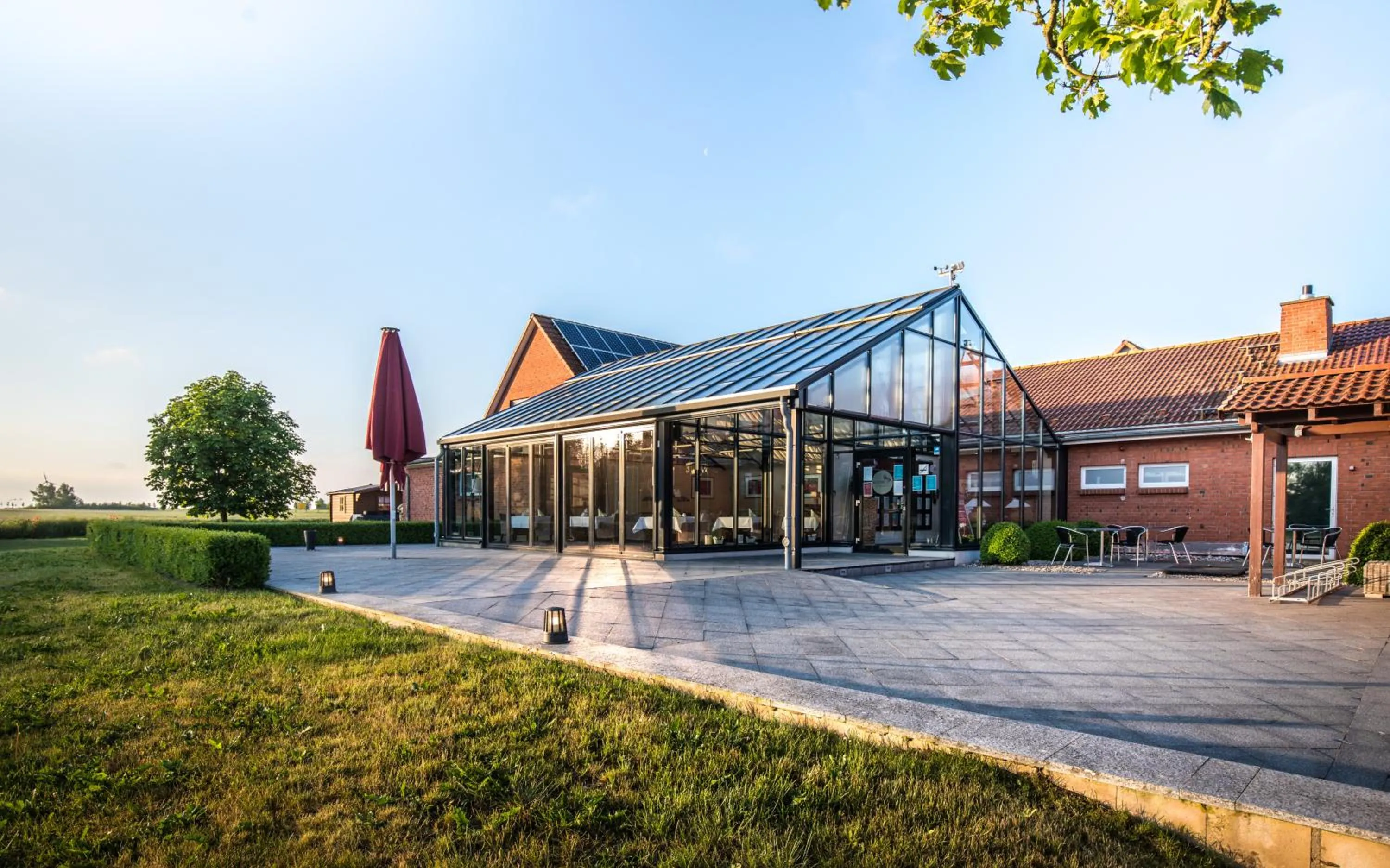 Facade/entrance in AUSZEIT Hotel