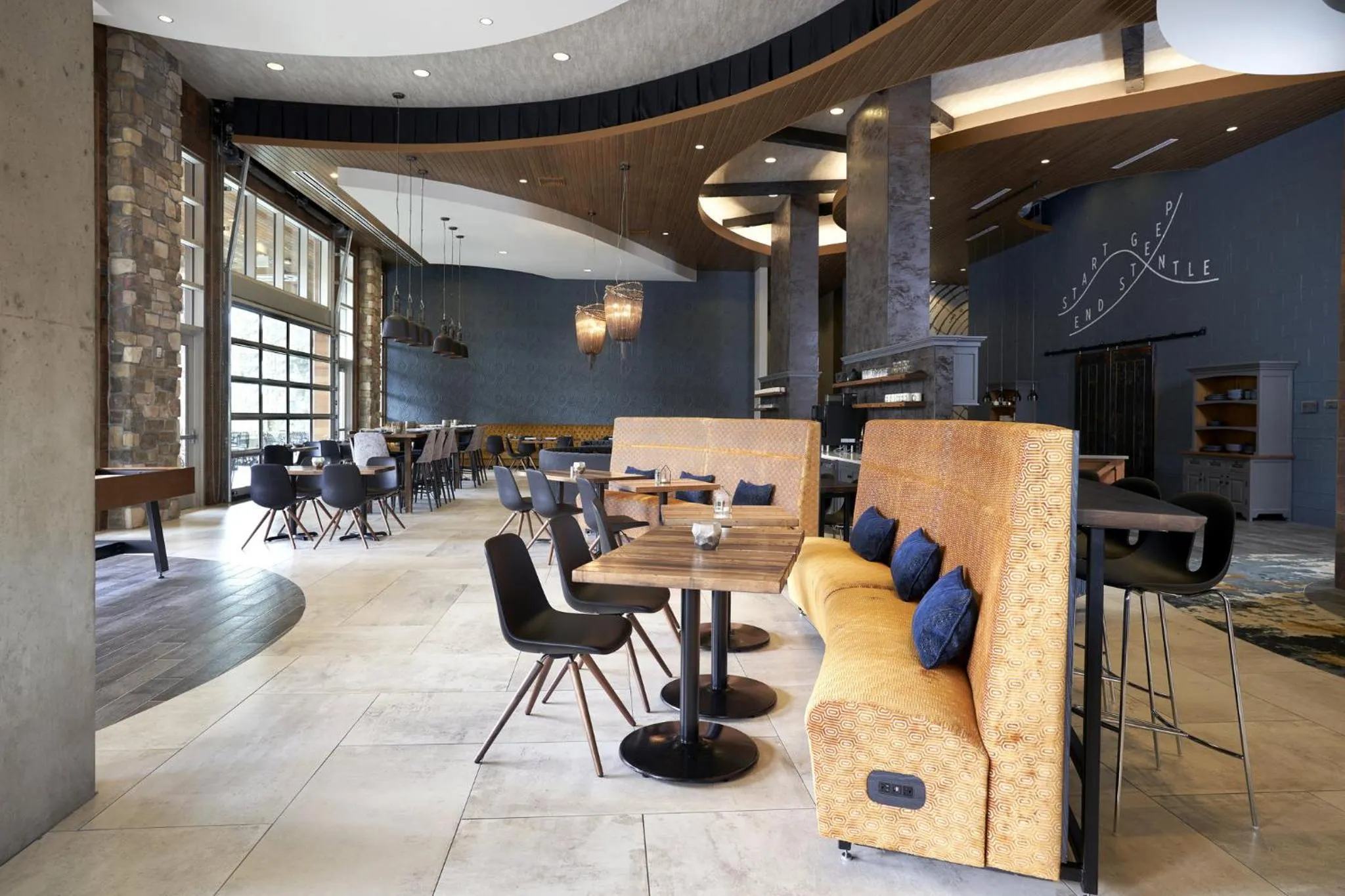 Restaurant/places to eat in Archer Hotel Seattle/Redmond