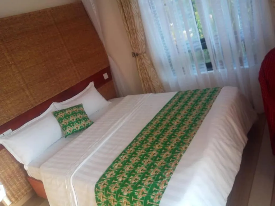 Photo of the whole room, Bed in Tooro Fairway Hotel