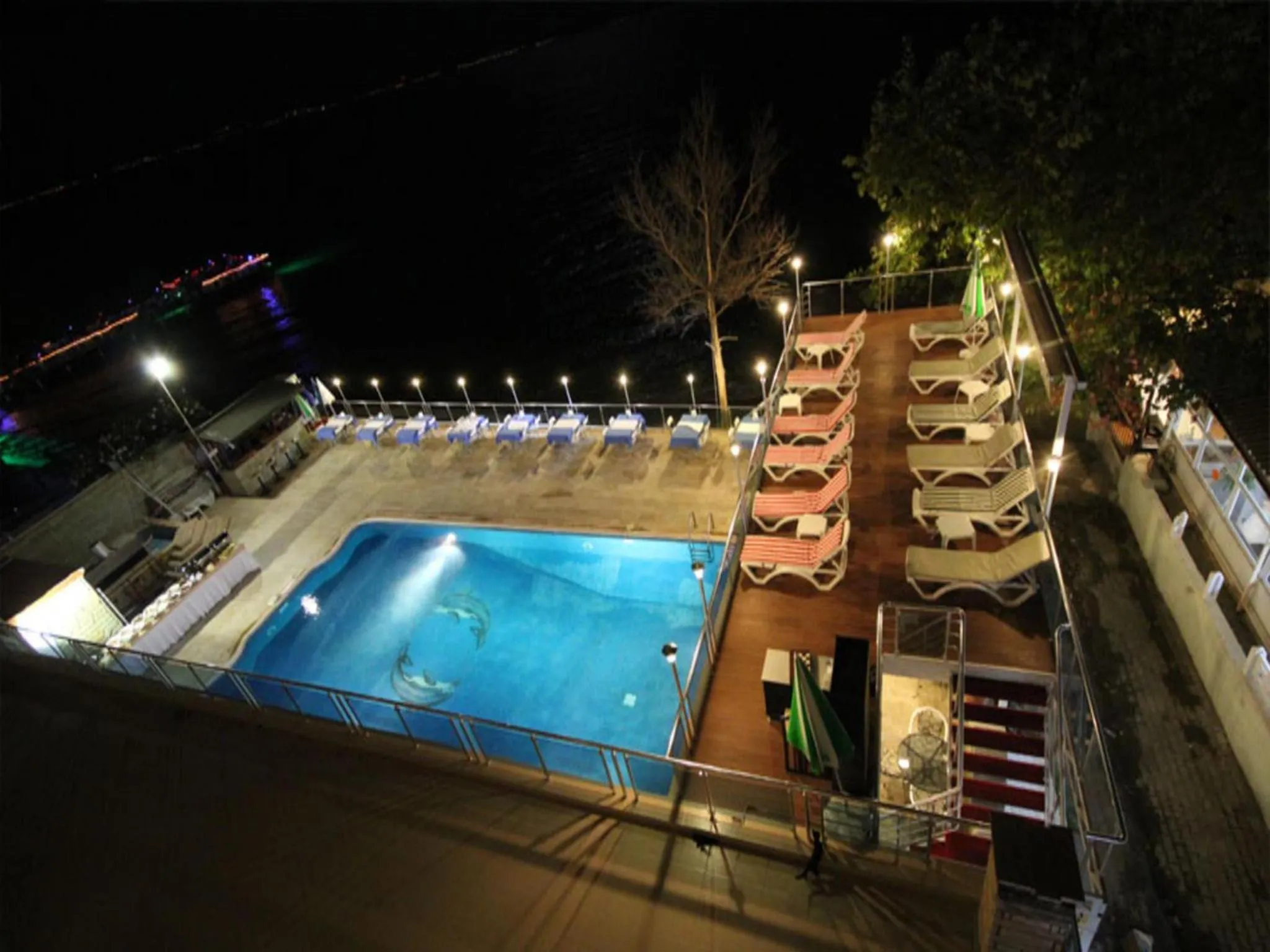 Swimming pool in Ucem Hotel Golden Sea