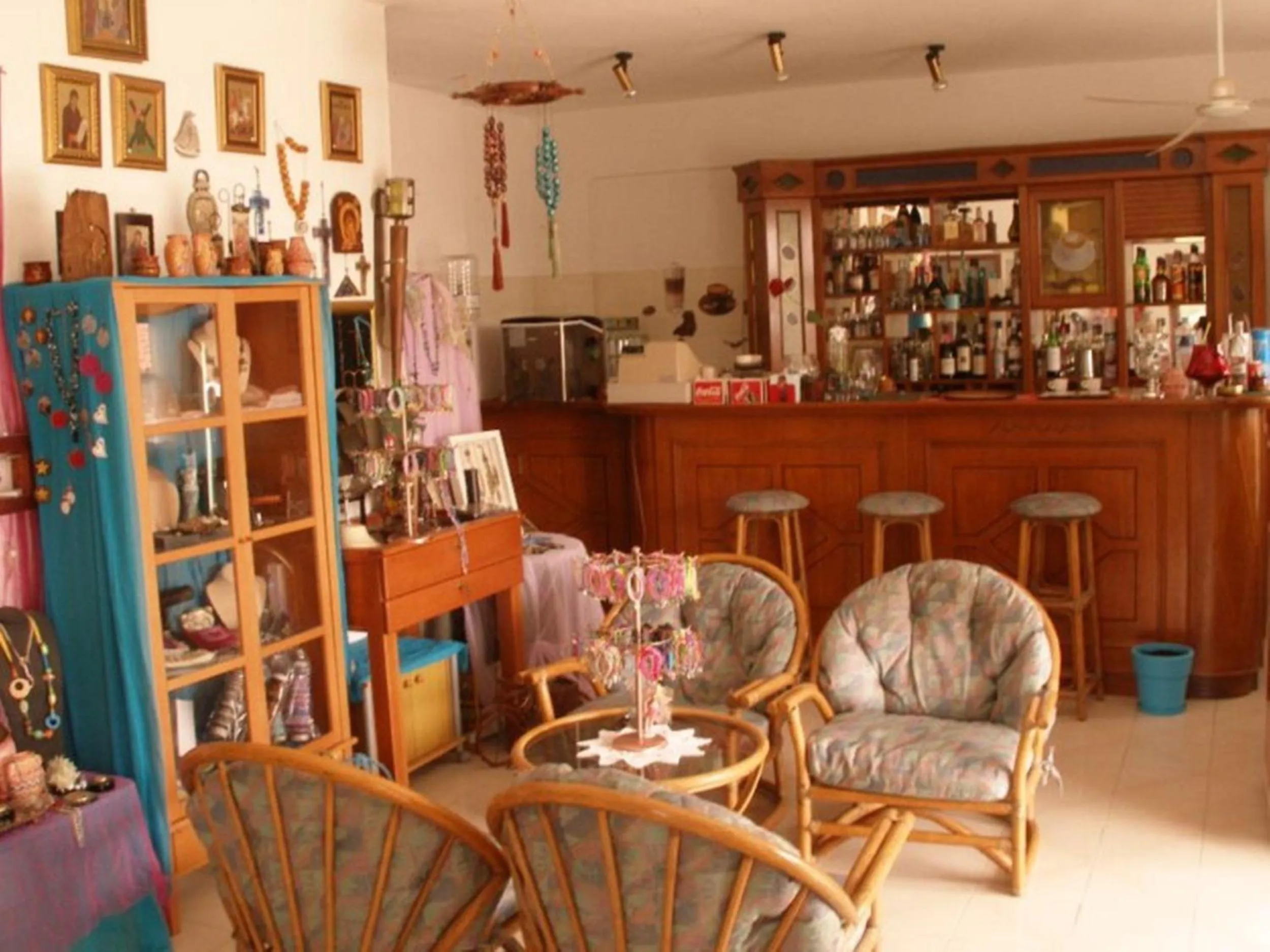 Lounge or bar in Hotel Alexandros