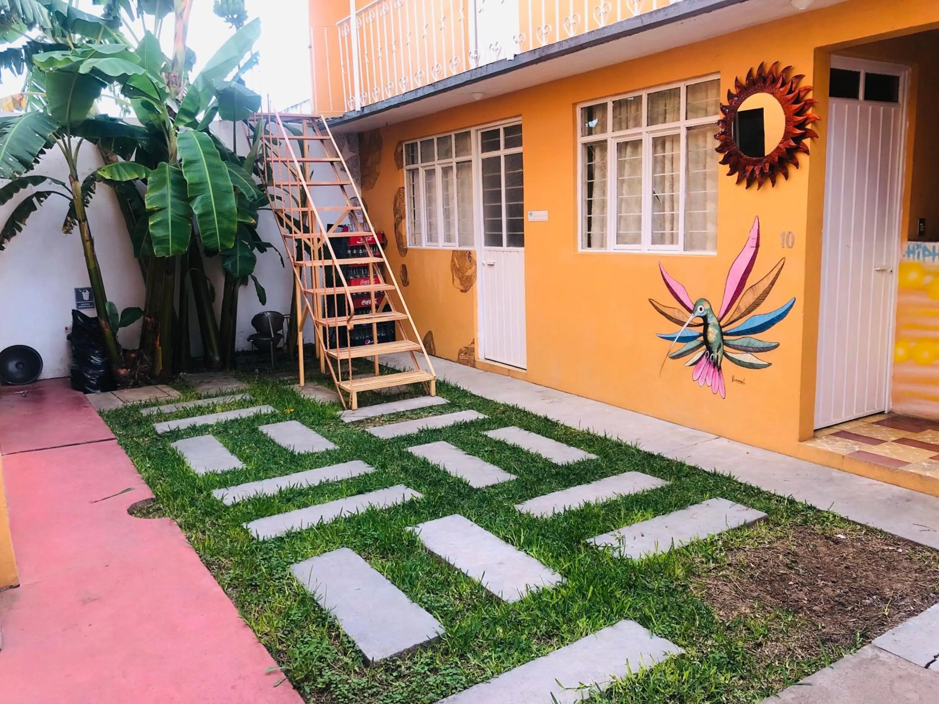 Property building in Los Nardos Hostel -pet friendly-