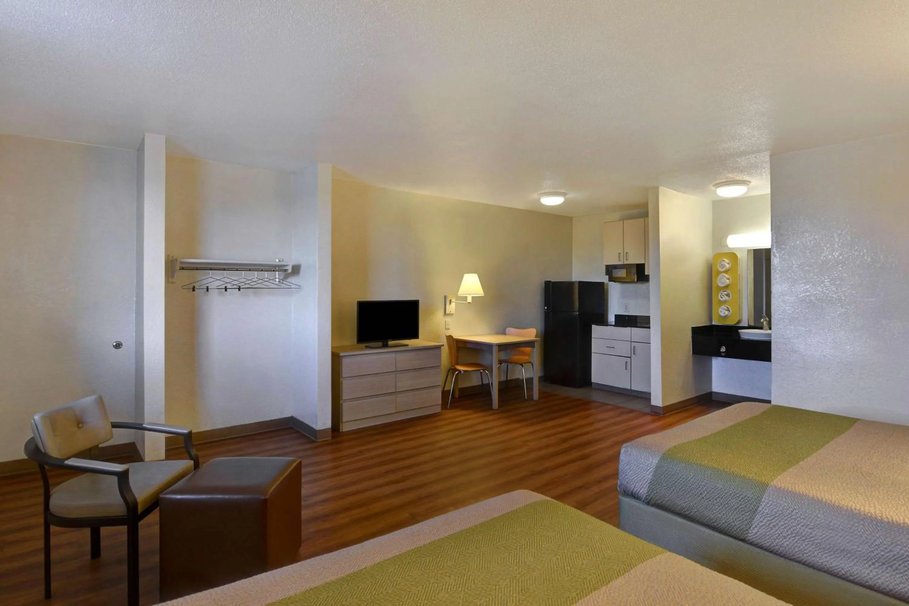 Photo of the whole room, Bed in Motel 6-Cocoa Beach, FL